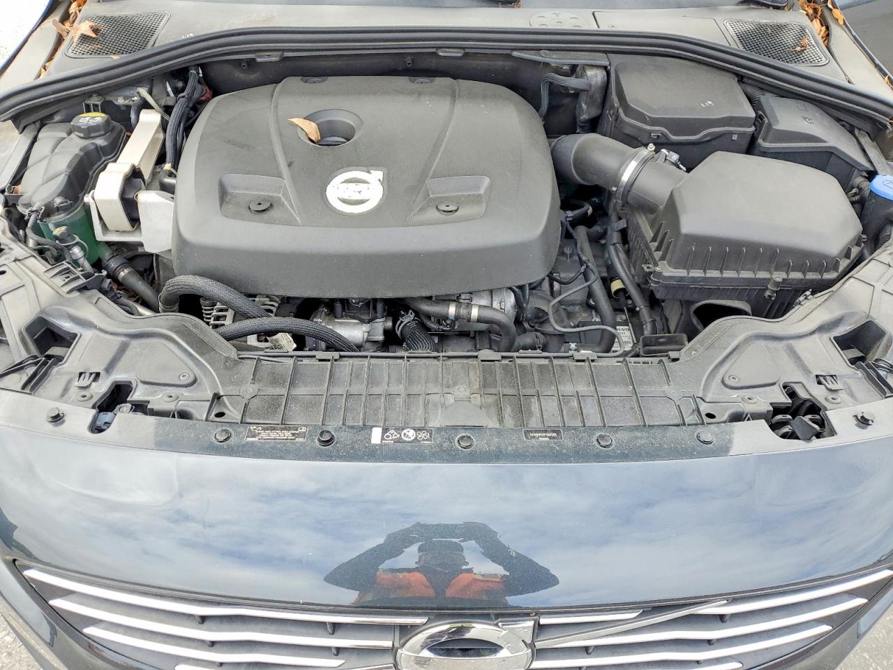 2015 Volvo S60 Premier+ Серый vin: YV140MFC7F1307351