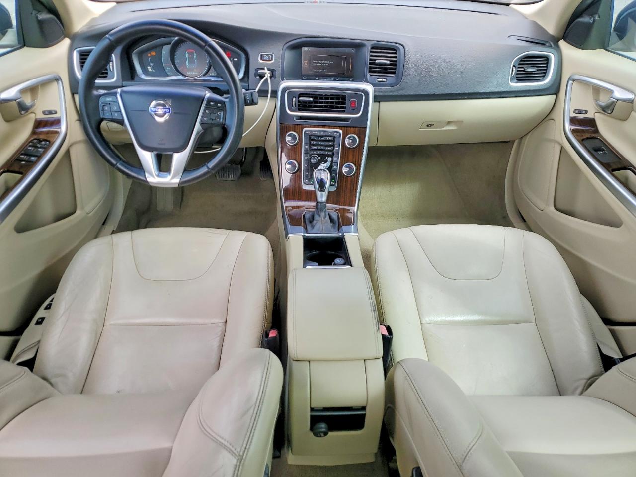 2015 Volvo S60 Premier+ Серый vin: YV140MFC7F1307351