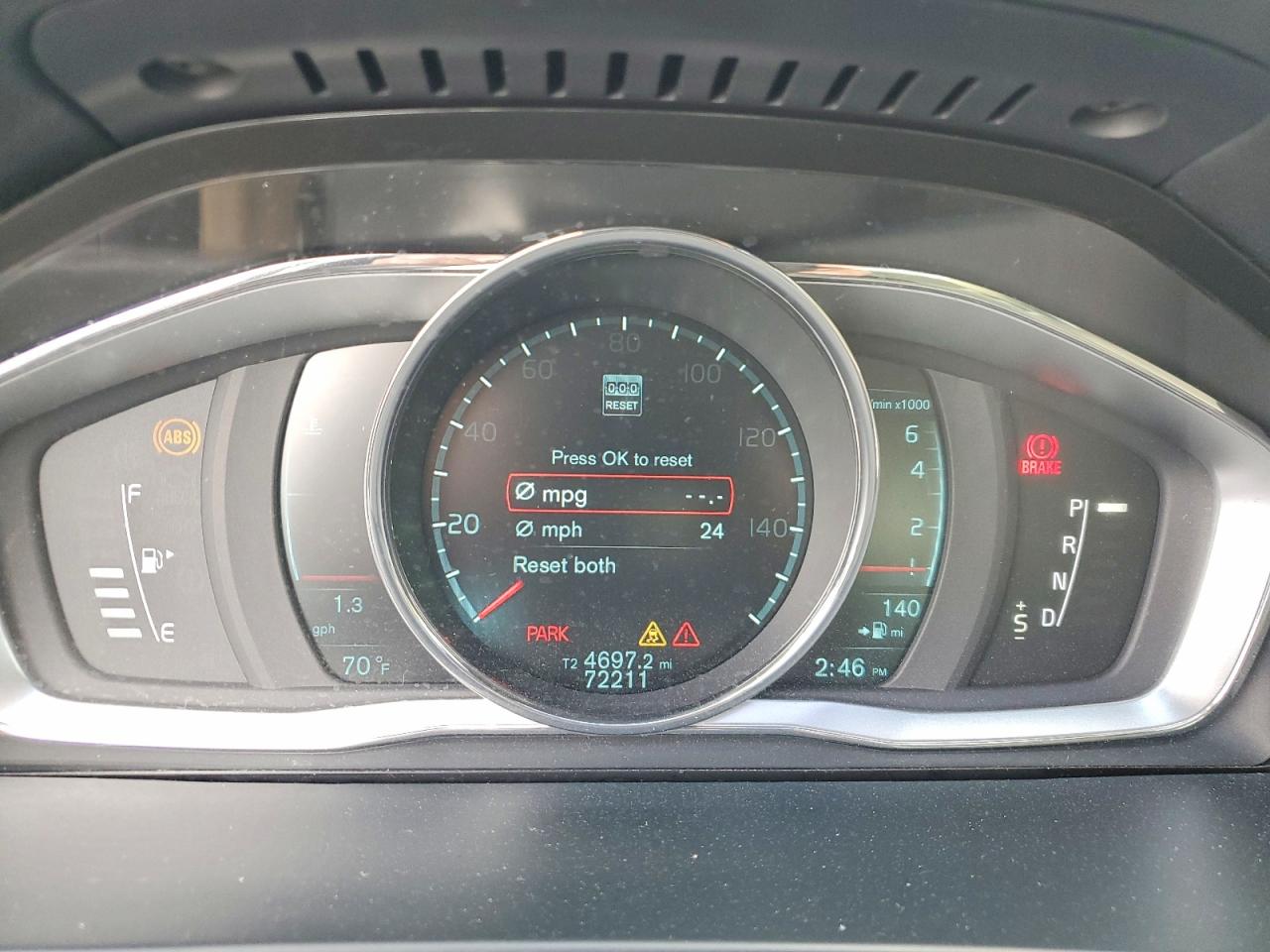 2015 Volvo S60 Premier+ Серый vin: YV140MFC7F1307351