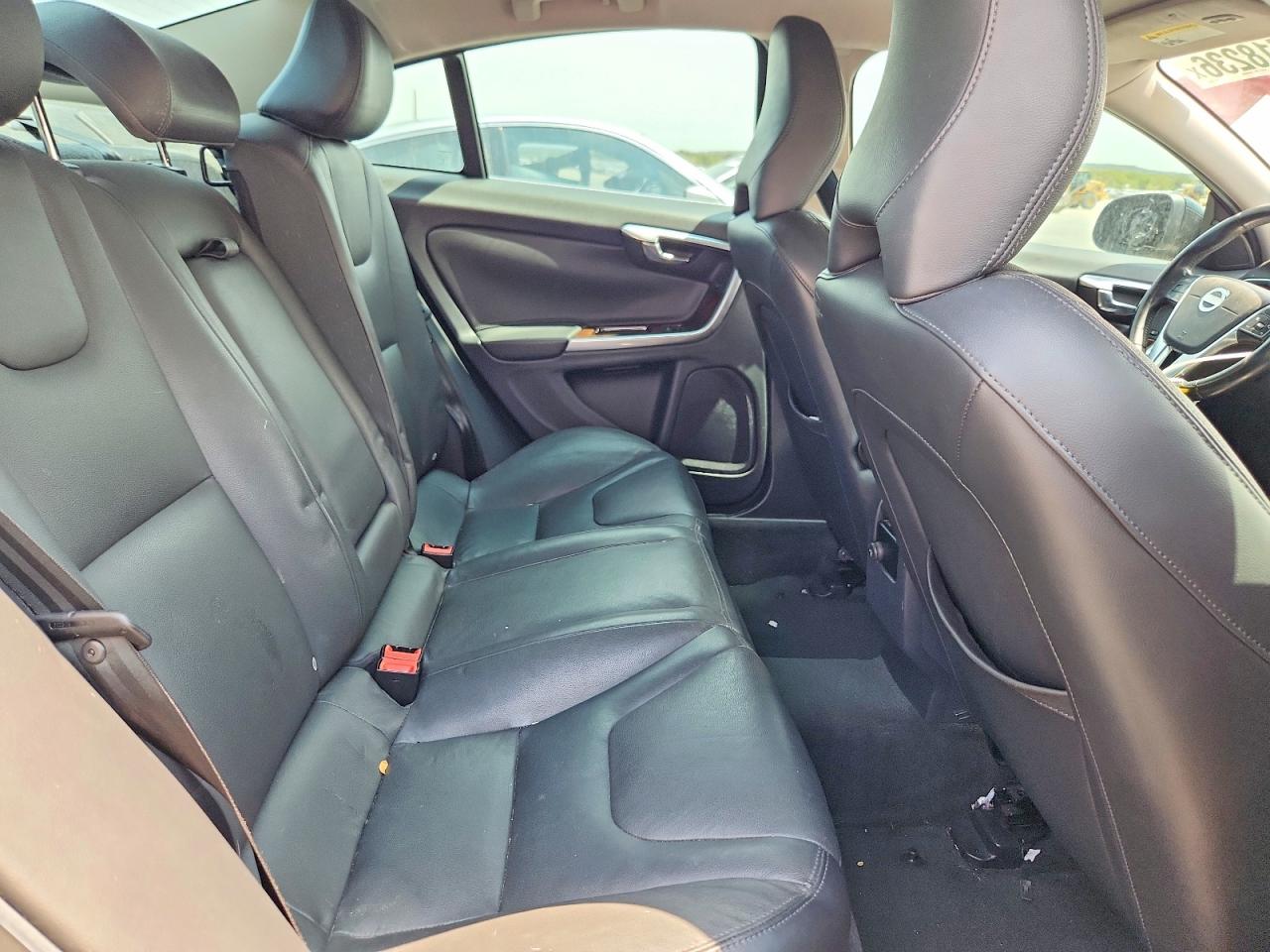 2015 Volvo S60 Premier+ Black vin: YV140MFC9F1308906