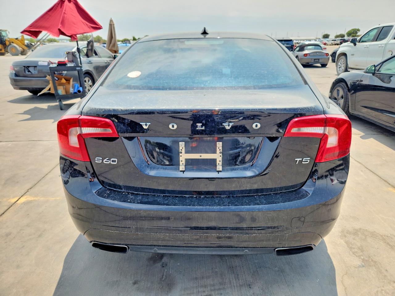 2015 Volvo S60 Premier+ Black vin: YV140MFC9F1308906