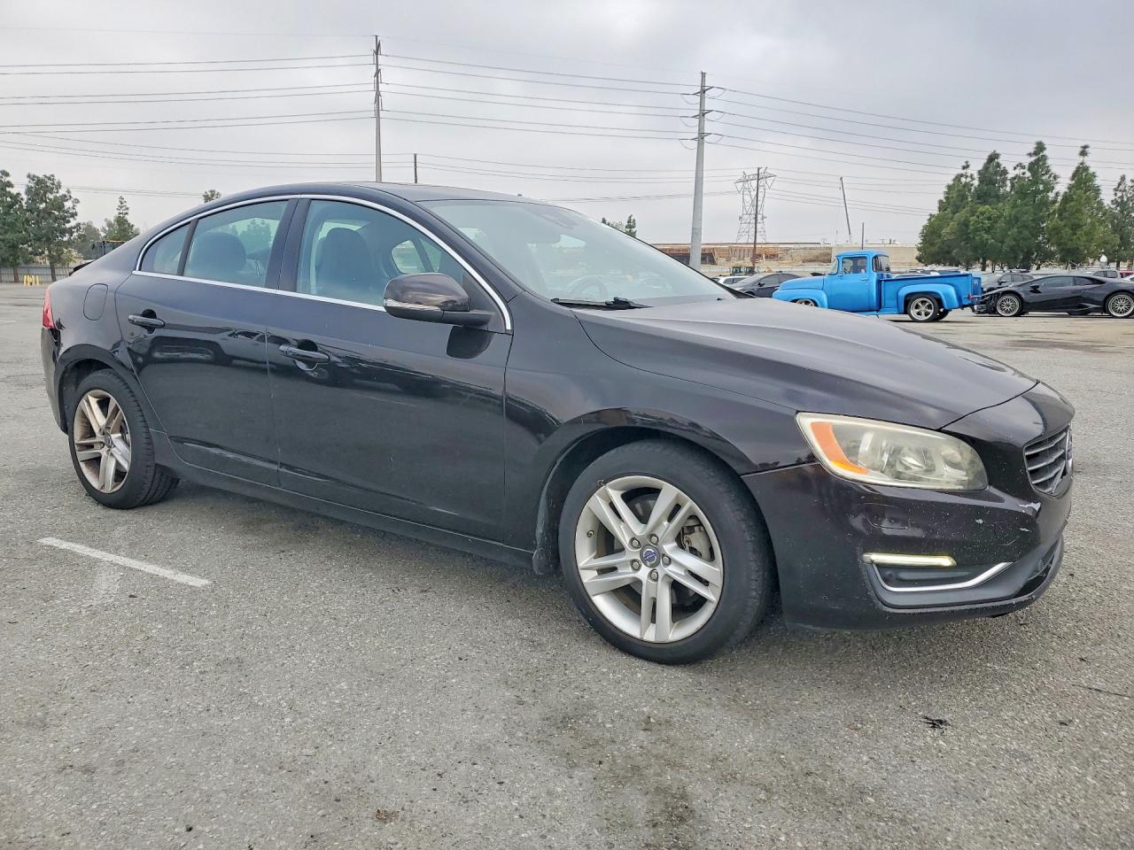 2015 Volvo S60 Platinum Black vin: YV140MFD9F1318795