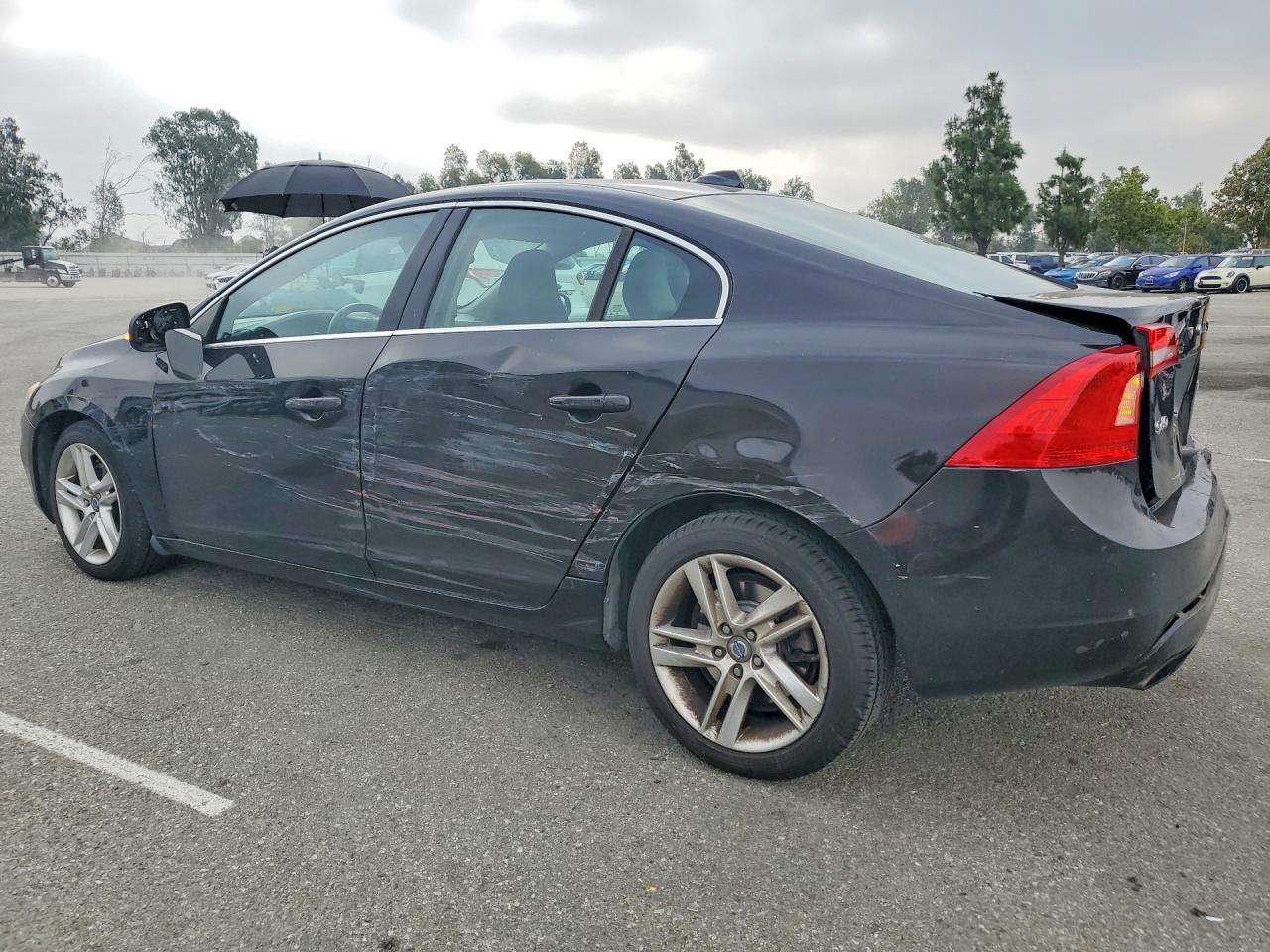 2015 Volvo S60 Platinum Black vin: YV140MFD9F1318795