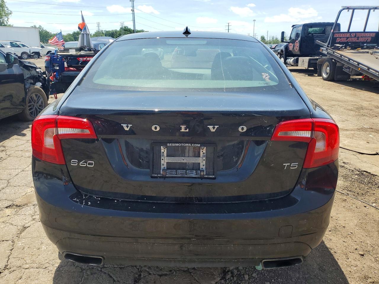 2015 Volvo S60 Black vin: YV140MFJ6F1353624