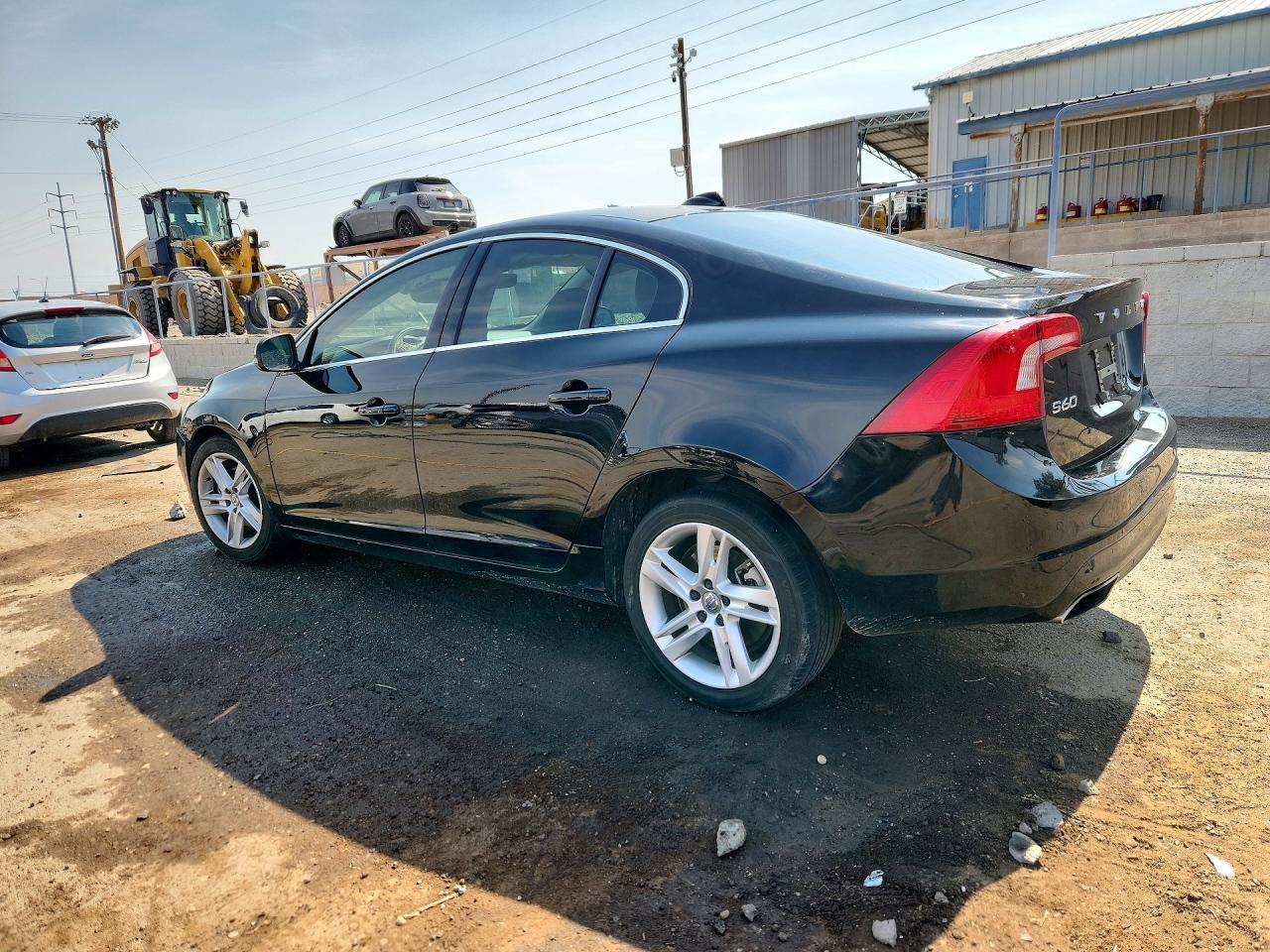 2015 Volvo S60 Premier Black vin: YV140MFK0F1356687