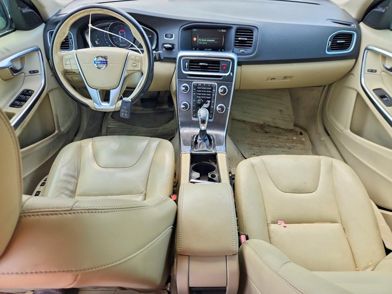 2015 Volvo S60 Premier Белый vin: YV140MFK0F2355470