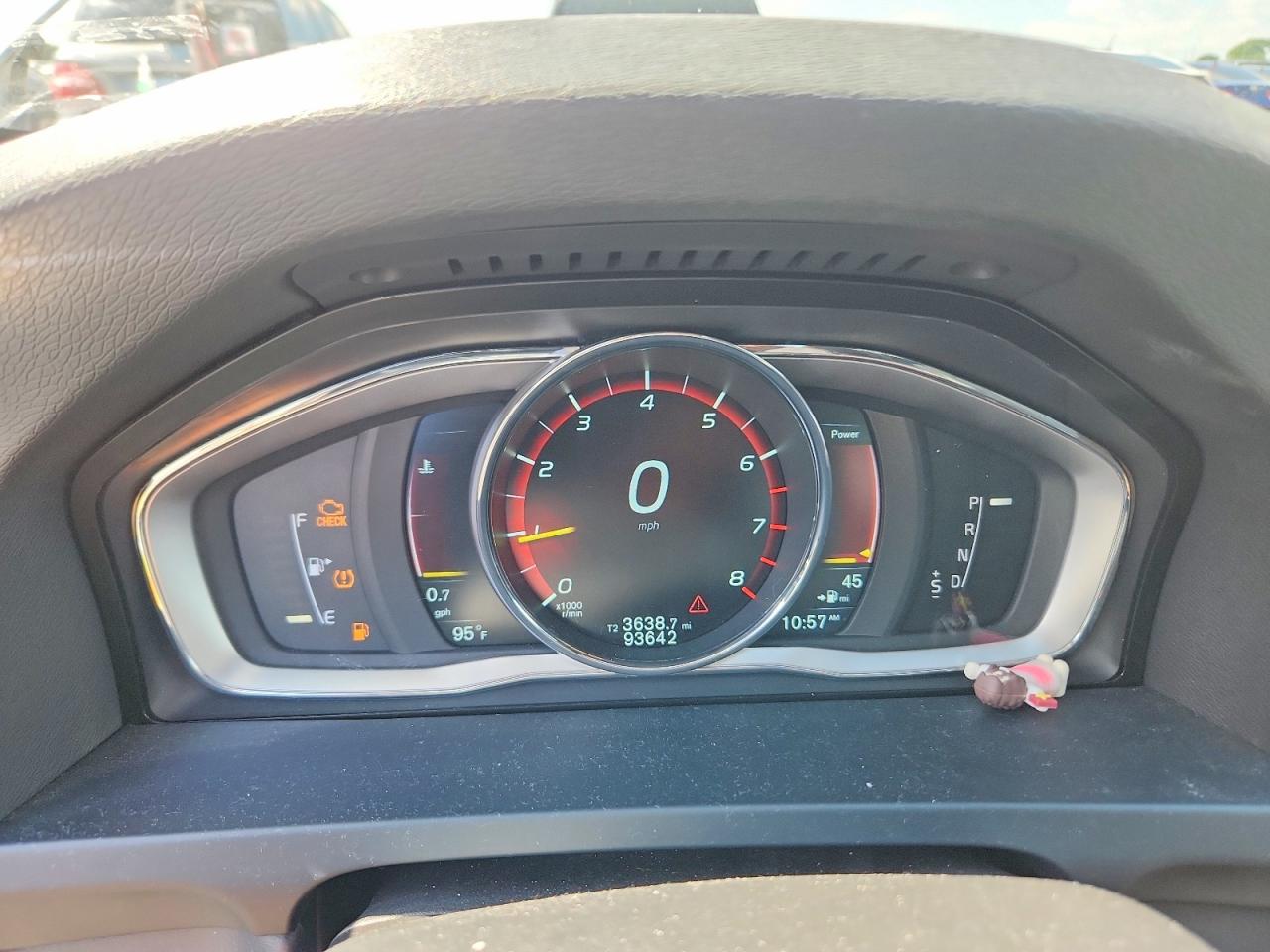 2015 Volvo S60 Premier White vin: YV140MFK5F2354282