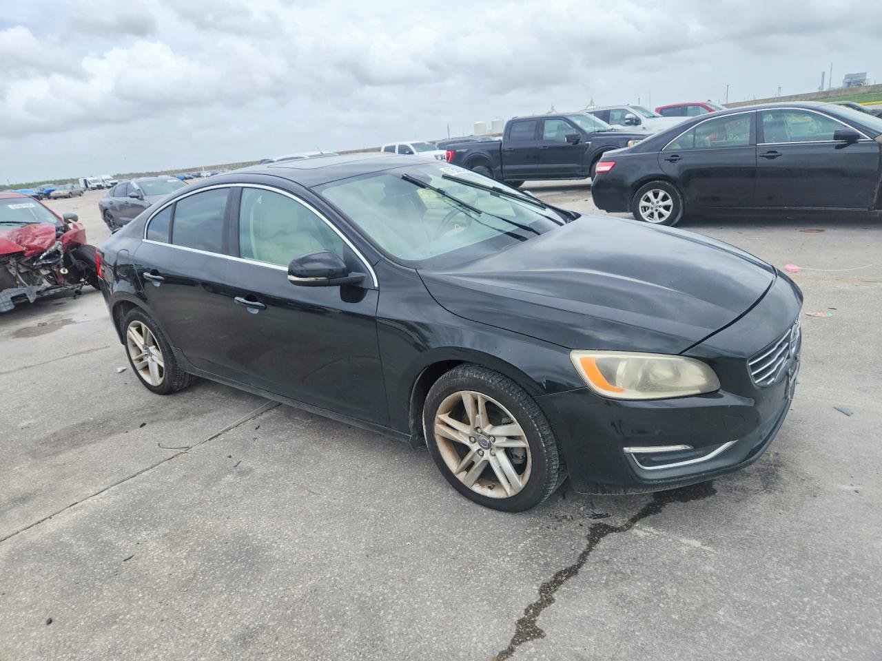 2015 Volvo S60 Premier Black vin: YV140MFK6F1347315