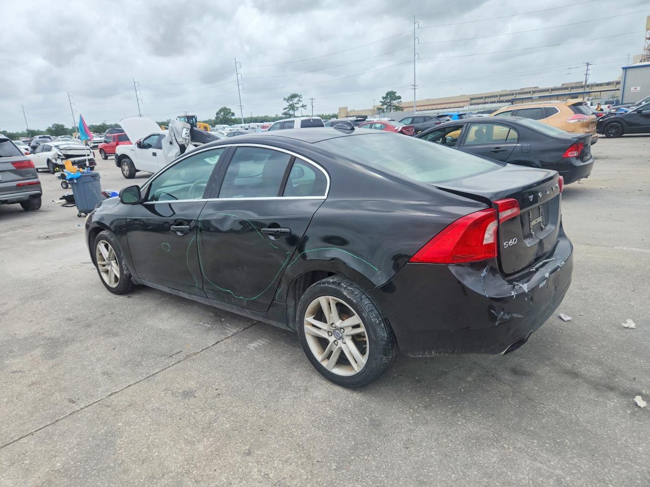 2015 Volvo S60 Premier Black vin: YV140MFK6F1347315