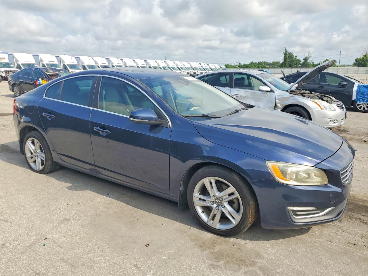 2015 Volvo S60 Premier Синий vin: YV140MFK7F2355272