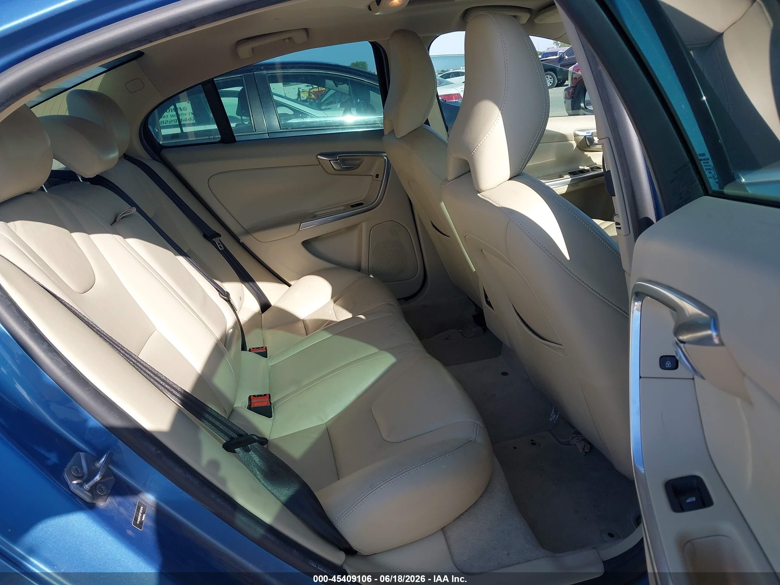 2015 Volvo S60 T5 Premier Синий vin: YV140MFK8F1351916