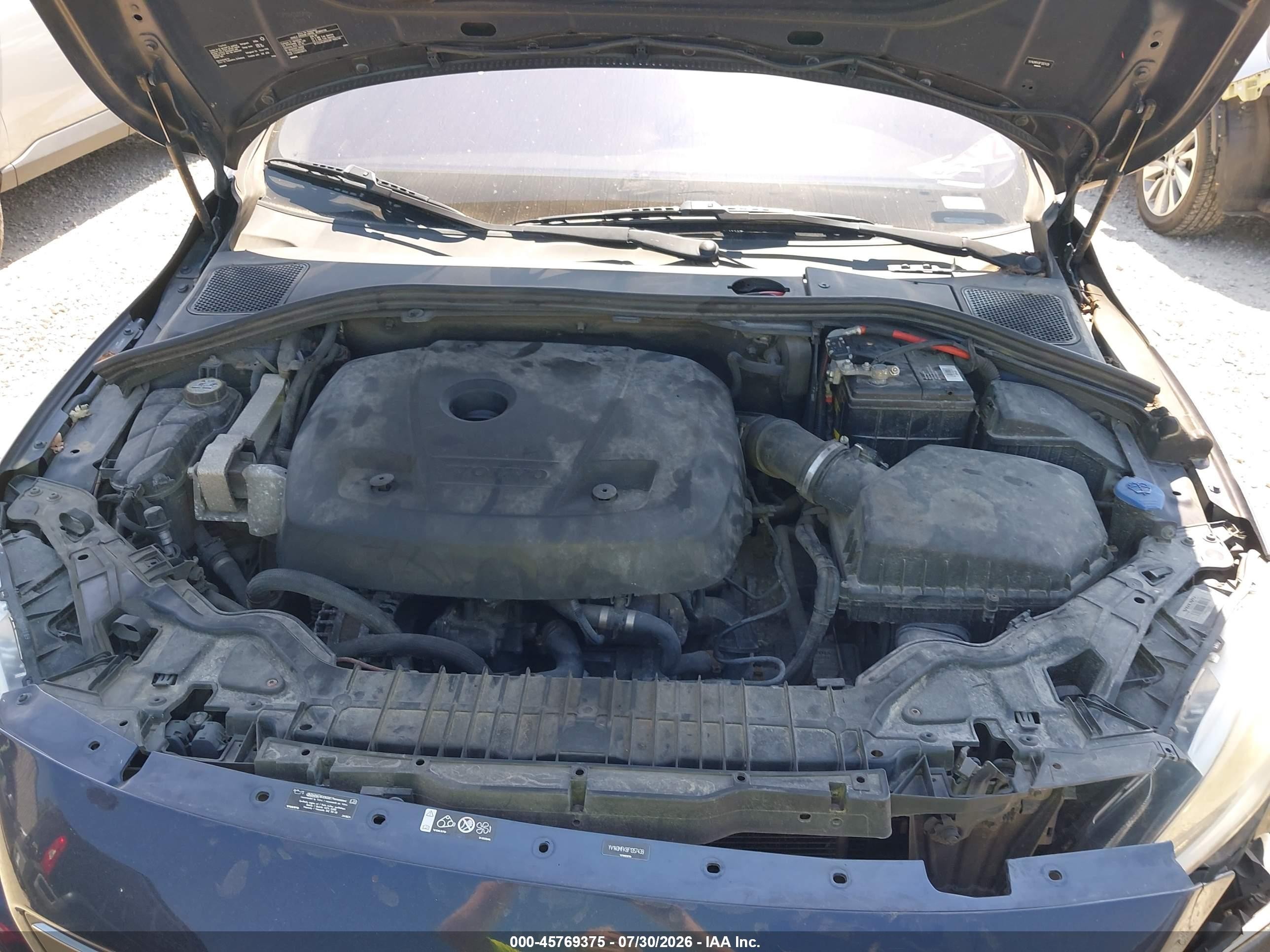 2015 Volvo S60 T5 Premier Blue vin: YV140MFK8F1357439