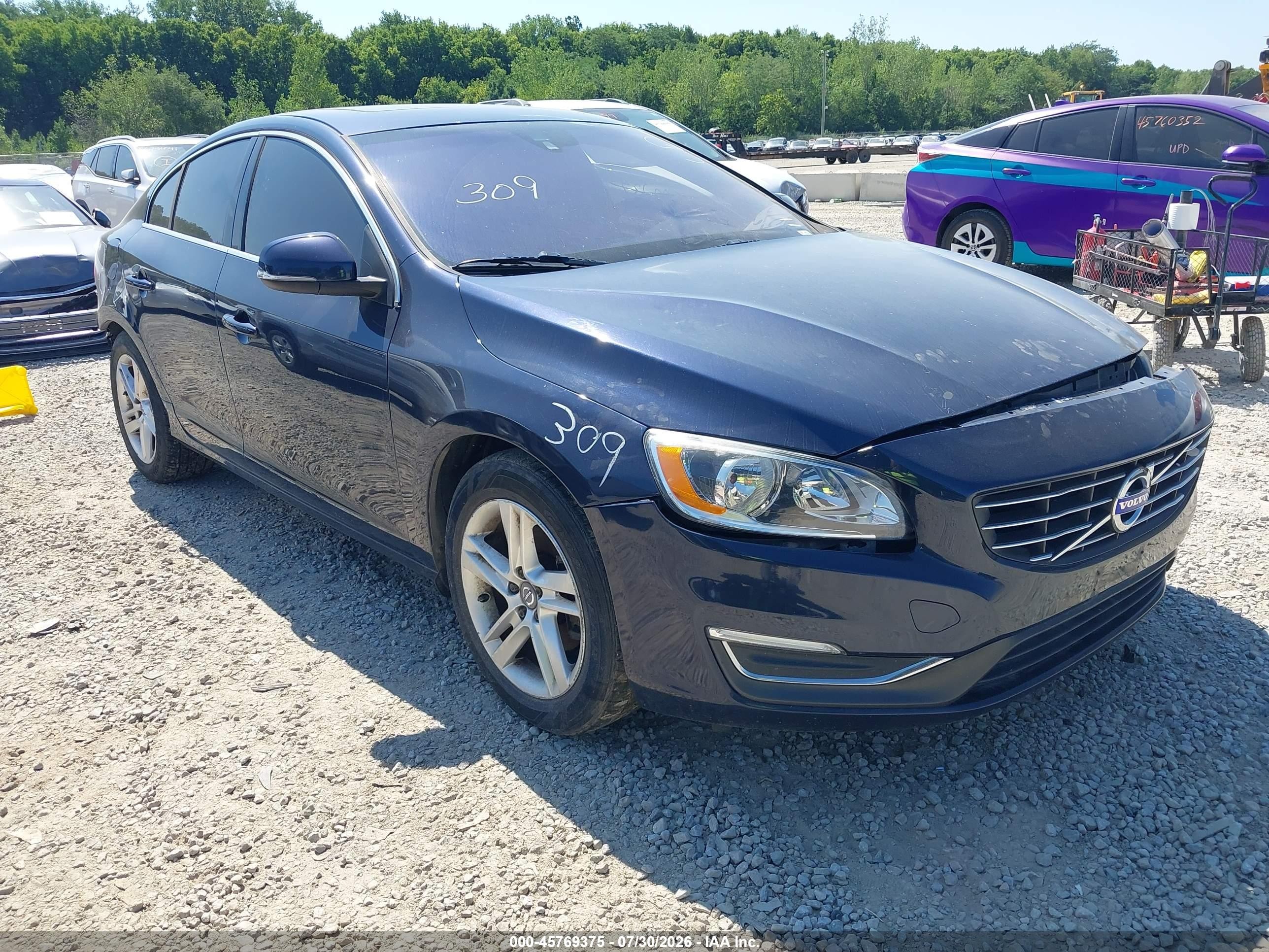 2015 Volvo S60 T5 Premier Синий vin: YV140MFK8F1357439