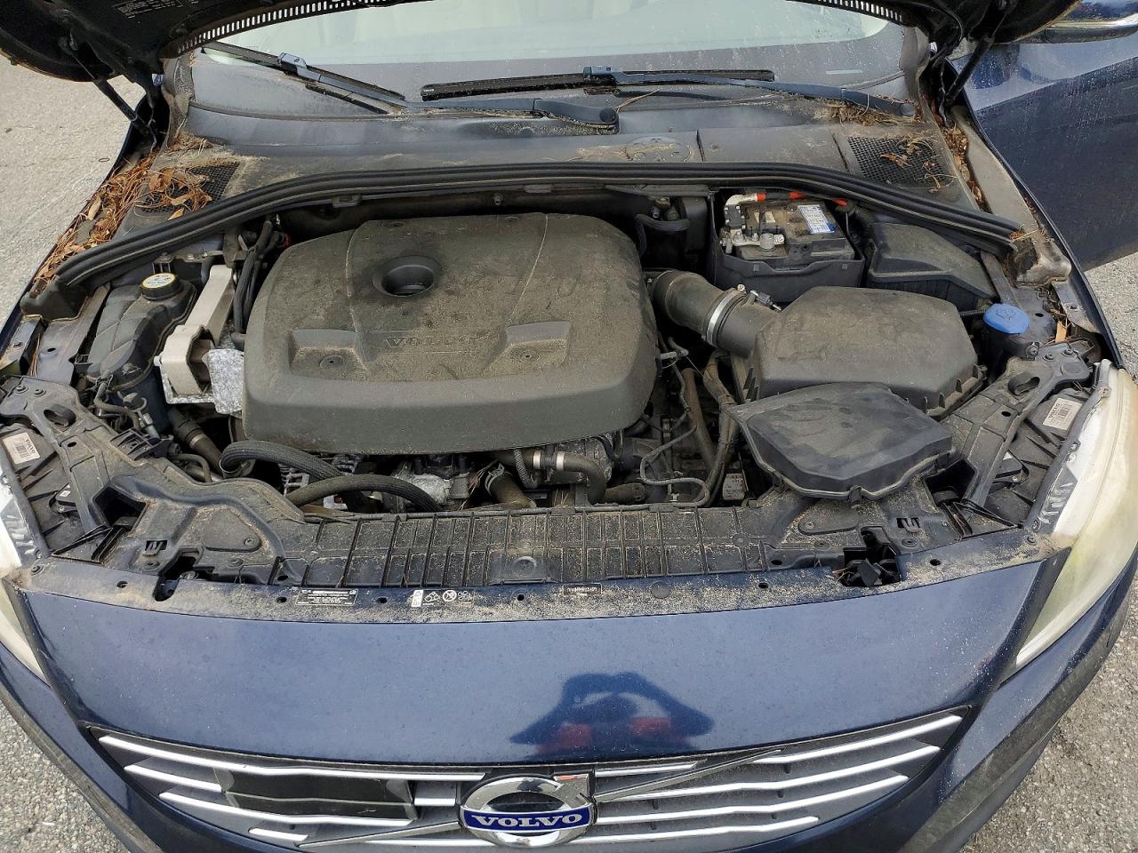 2015 Volvo S60 Platinum Blue vin: YV140MFM9F235479