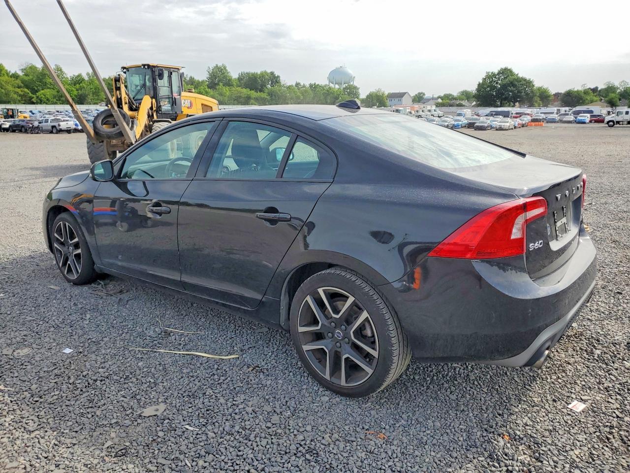 2017 Volvo S60 Dynamic Black vin: YV140MTL3H2427391