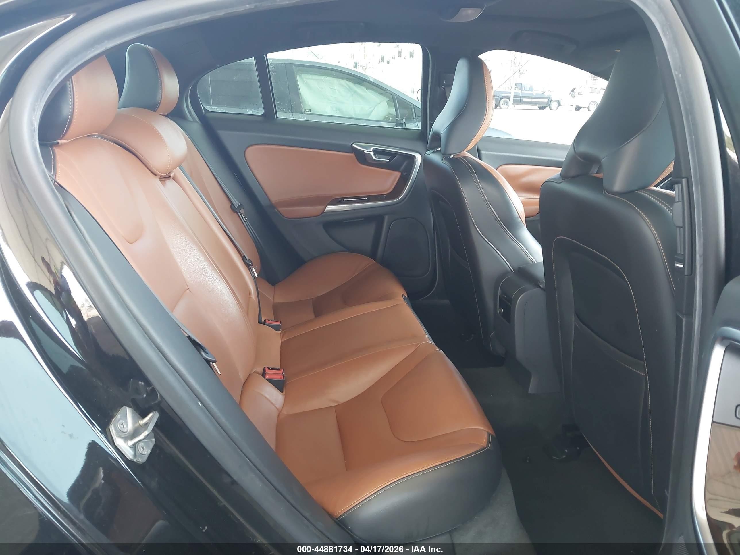 2015 Volvo S60 T6 Black vin: YV149MFK7F2363166