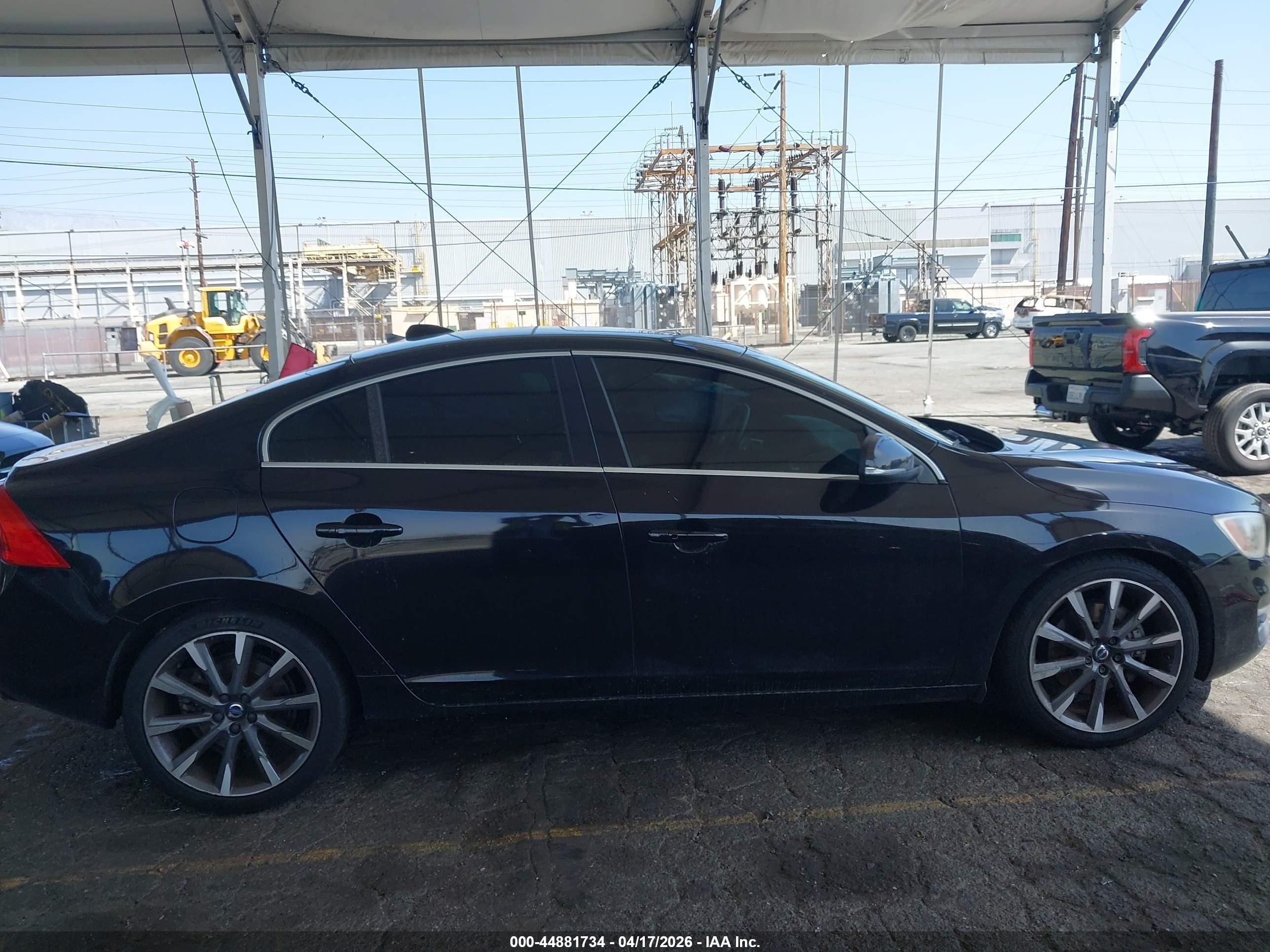 2015 Volvo S60 T6 Black vin: YV149MFK7F2363166
