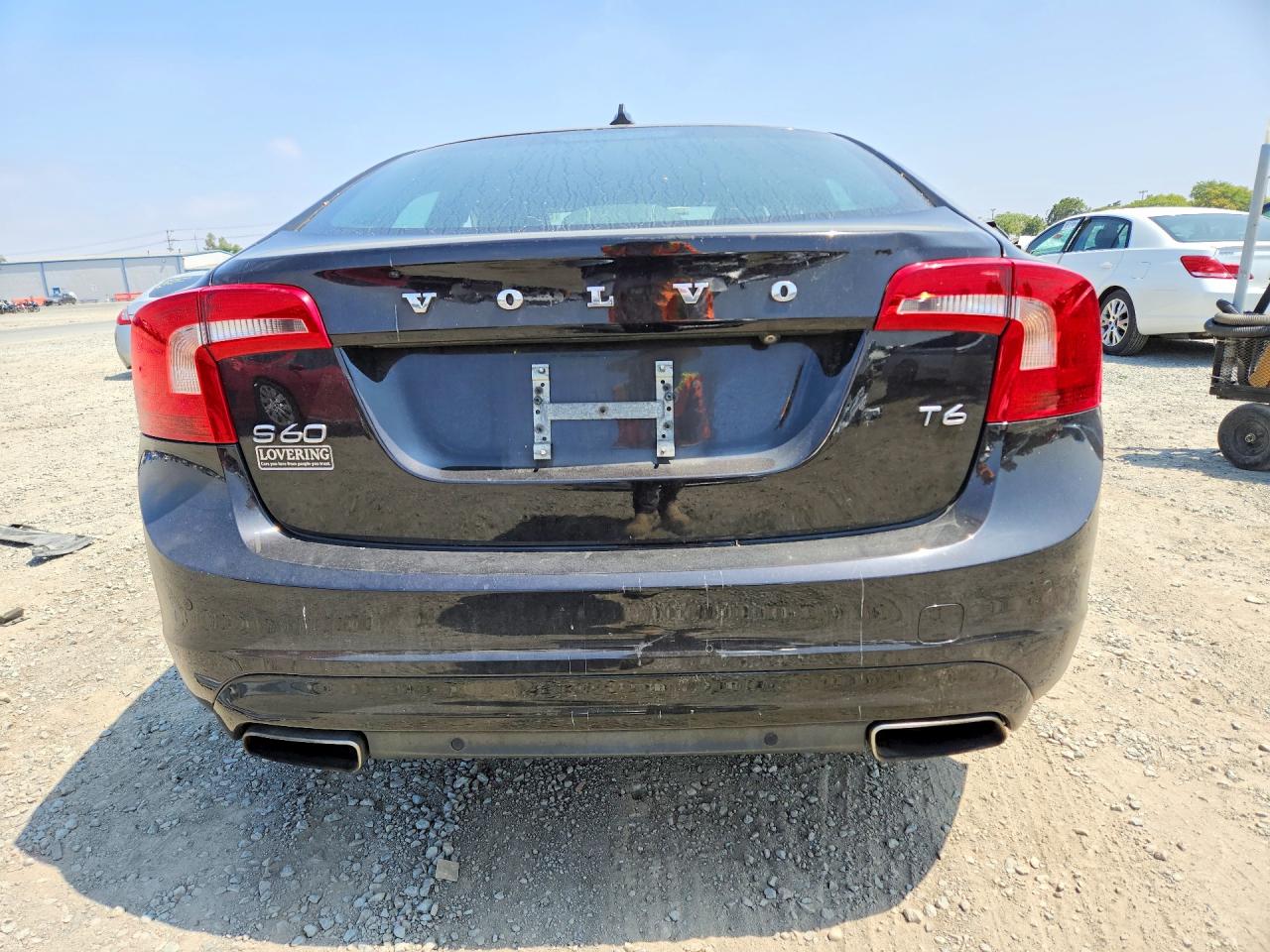 2015 Volvo S60 Platinum Black vin: YV149MFM3F1339194