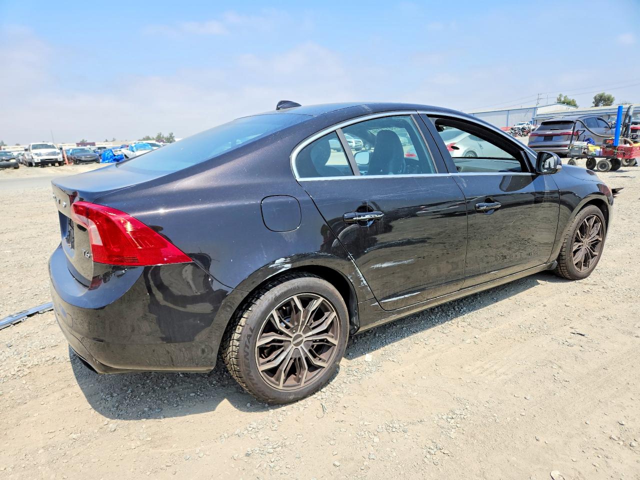2015 Volvo S60 Platinum Black vin: YV149MFM3F1339194