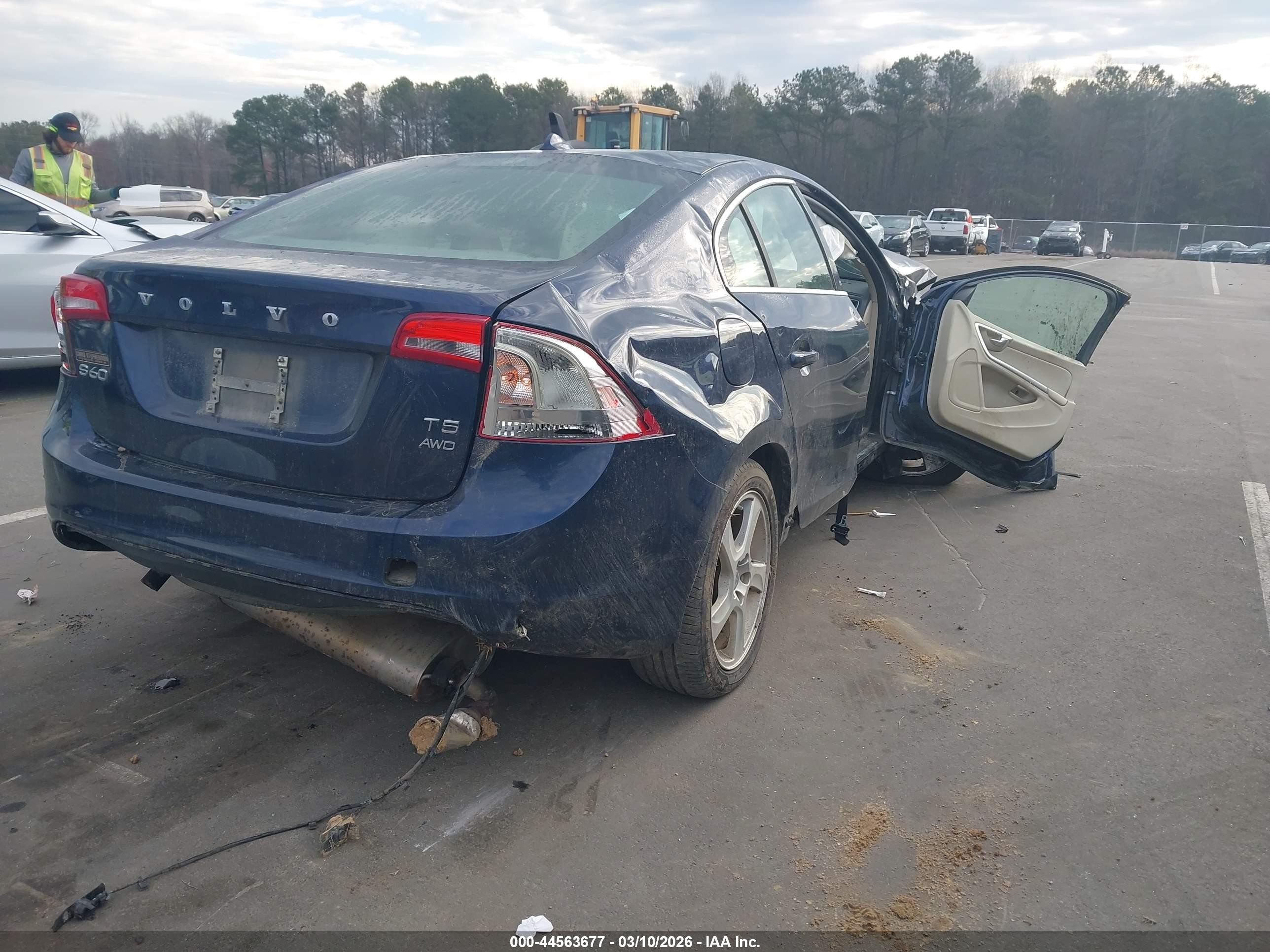 2013 Volvo S60 T5 Blue vin: YV1612FH0D2185140