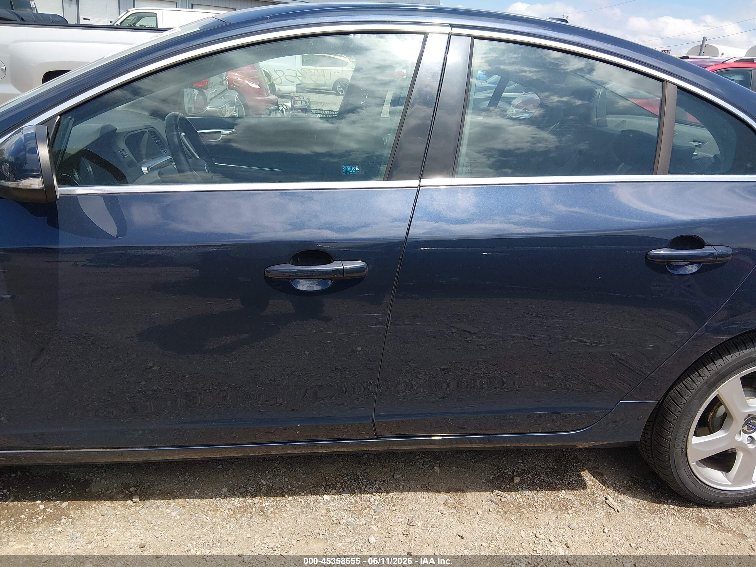 2013 Volvo S60 T5/t5 Platinum/t5 Premier/t5 Premier Plus Navy vin: YV1612FH0D2231890