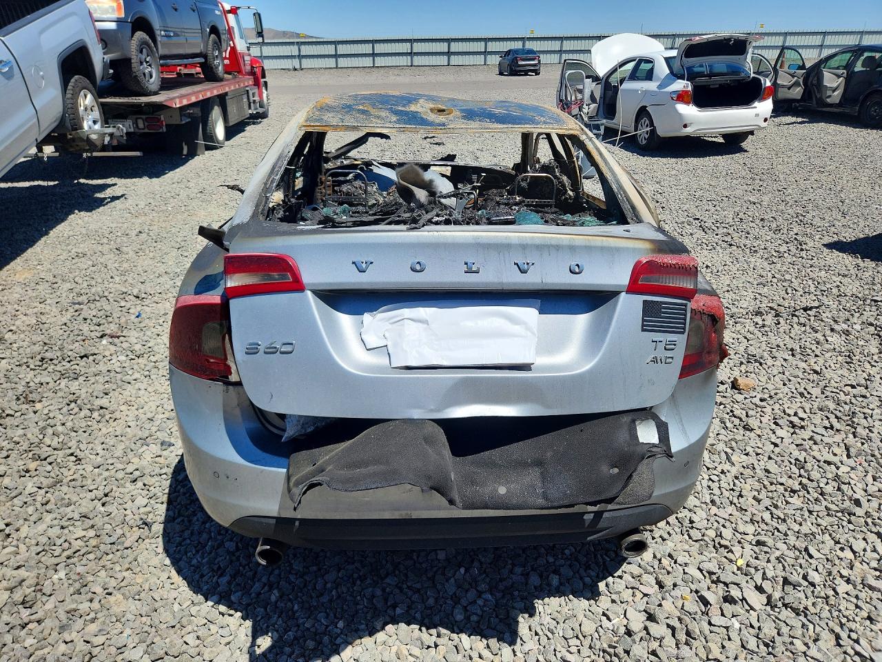 2013 Volvo S60 T5 Пожар vin: YV1612FH1D1223612