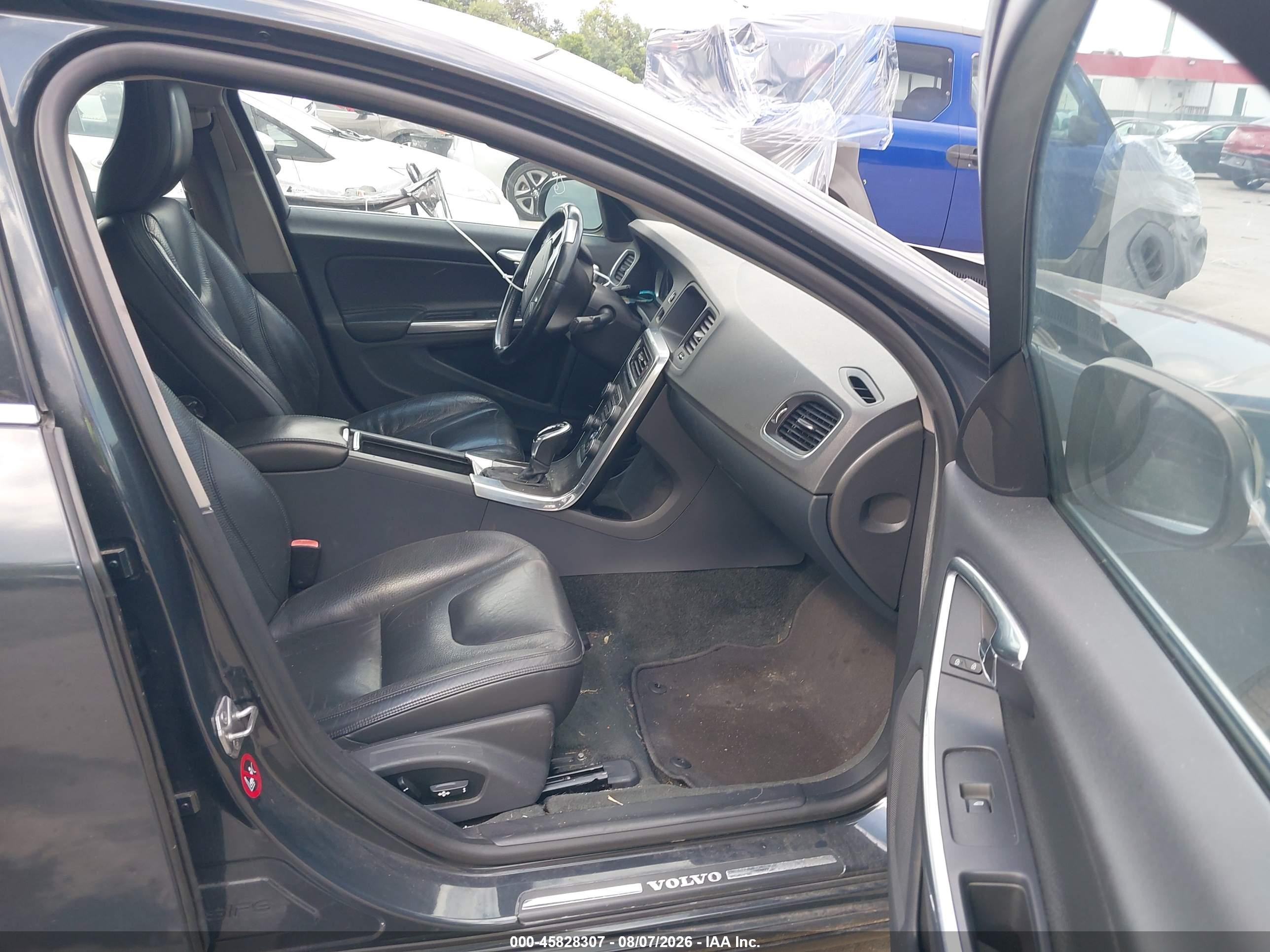 2014 Volvo S60 T5 Gray vin: YV1612FH1E1289918