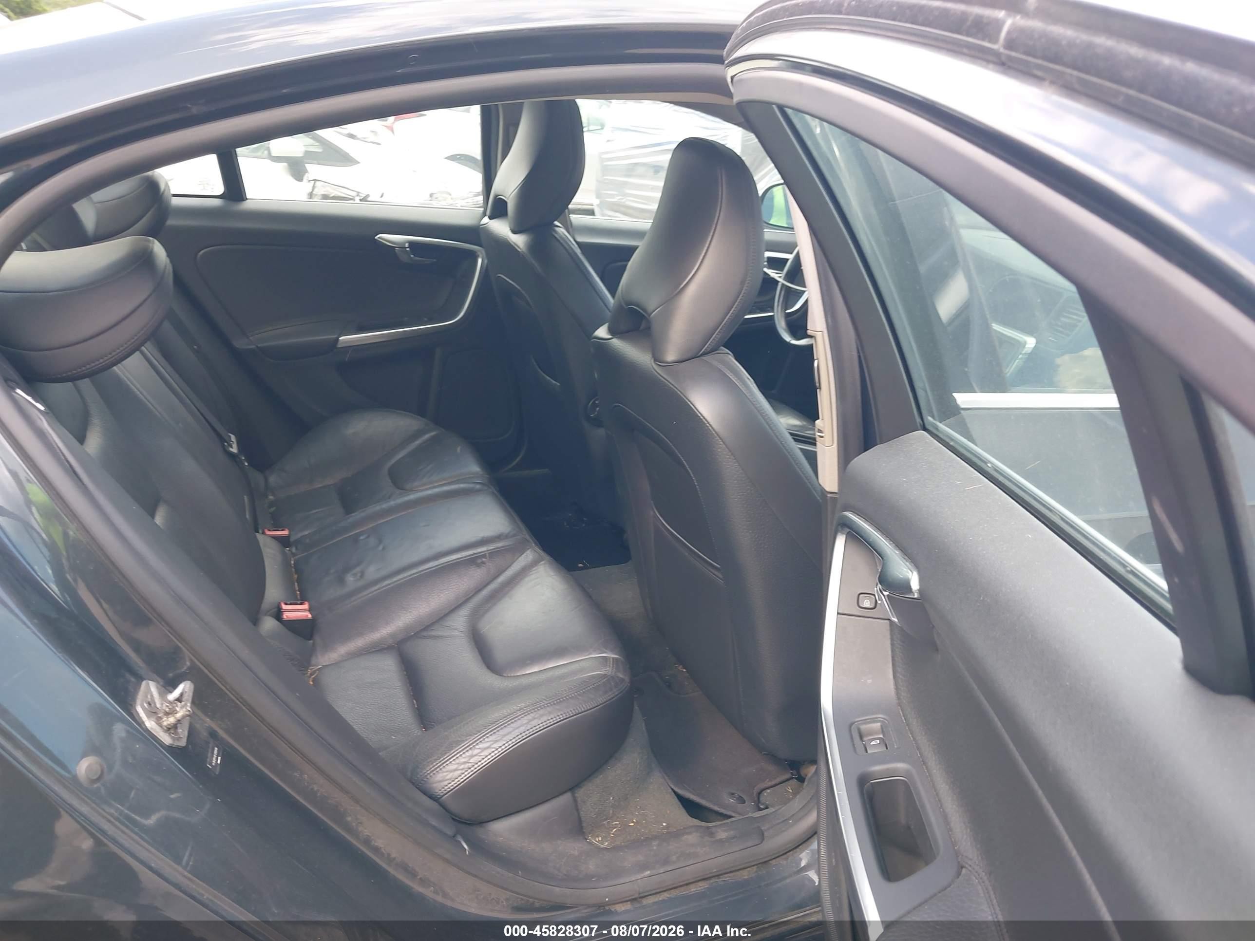 2014 Volvo S60 T5 Gray vin: YV1612FH1E1289918