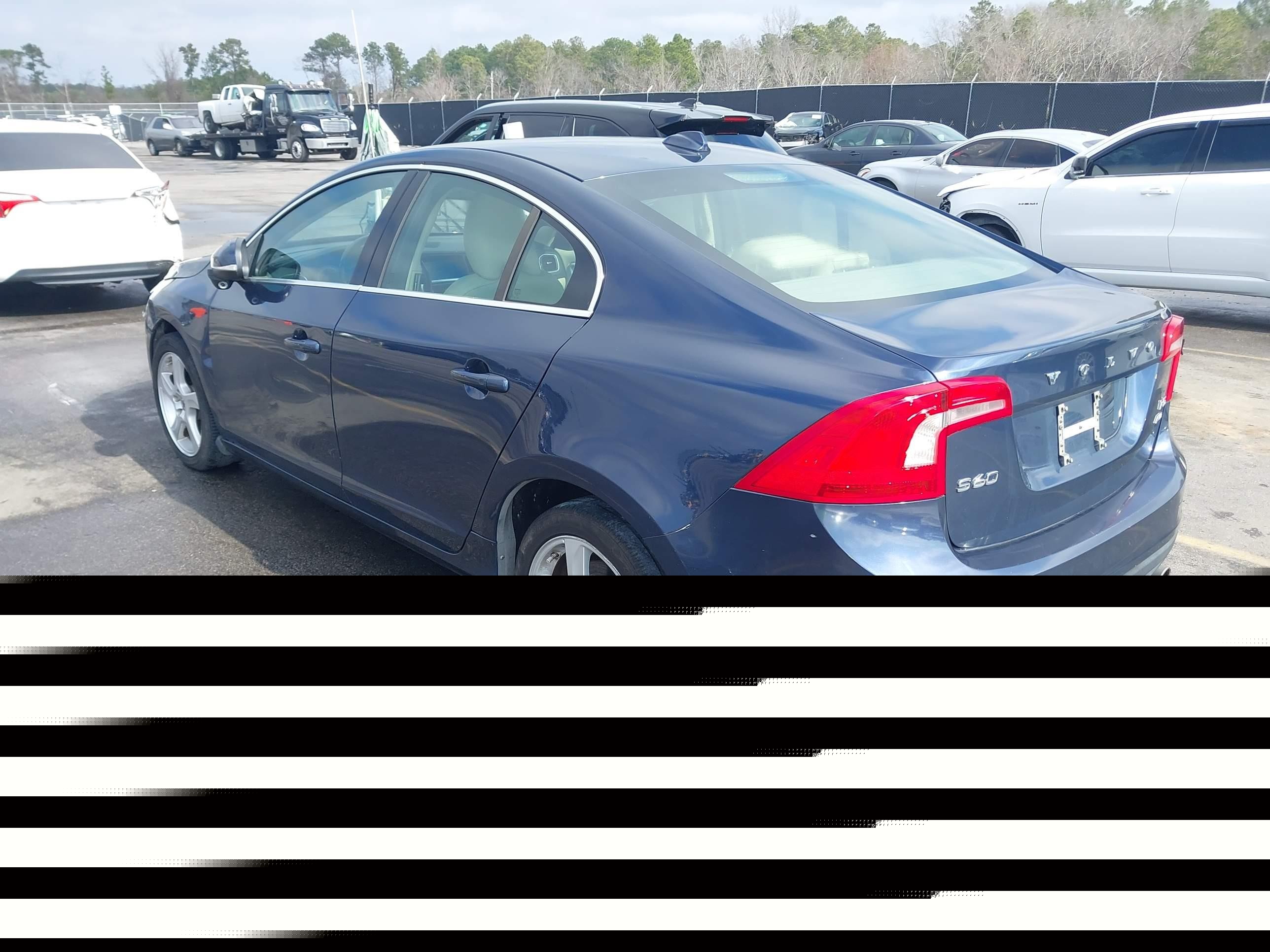 2013 Volvo S60 T5 Platinum Blue vin: YV1612FH2D1205846