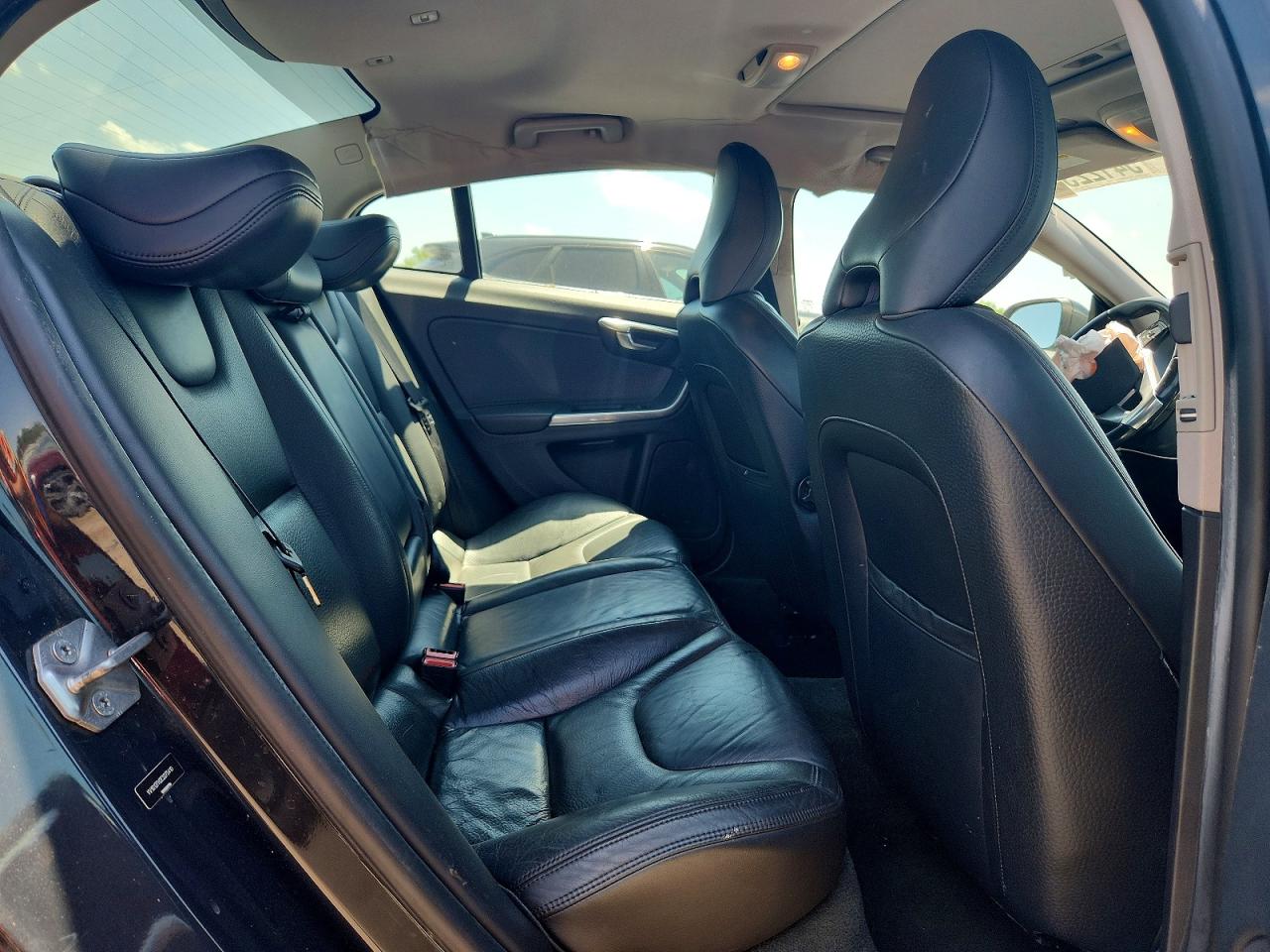 2014 Volvo S60 T5 Black vin: YV1612FH2E2275410