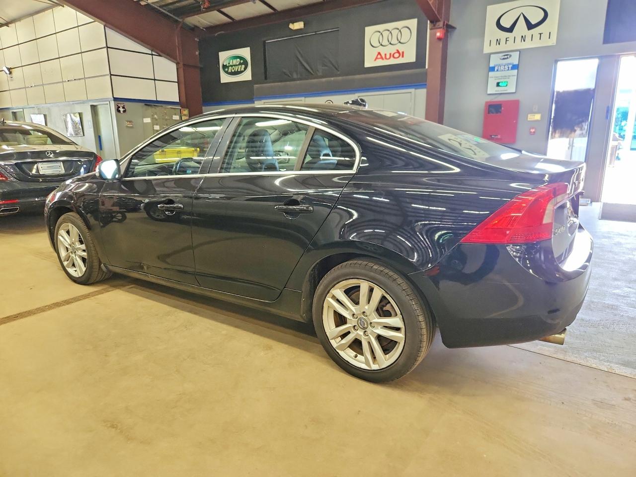 2013 Volvo S60 T5 Black vin: YV1612FH3D2171054