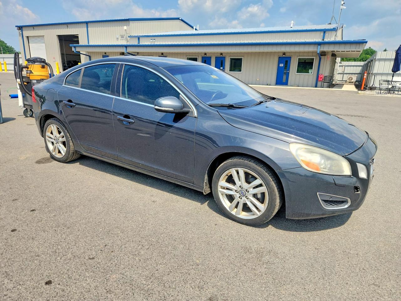 2013 Volvo S60 T5 Черный vin: YV1612FH3D2179882