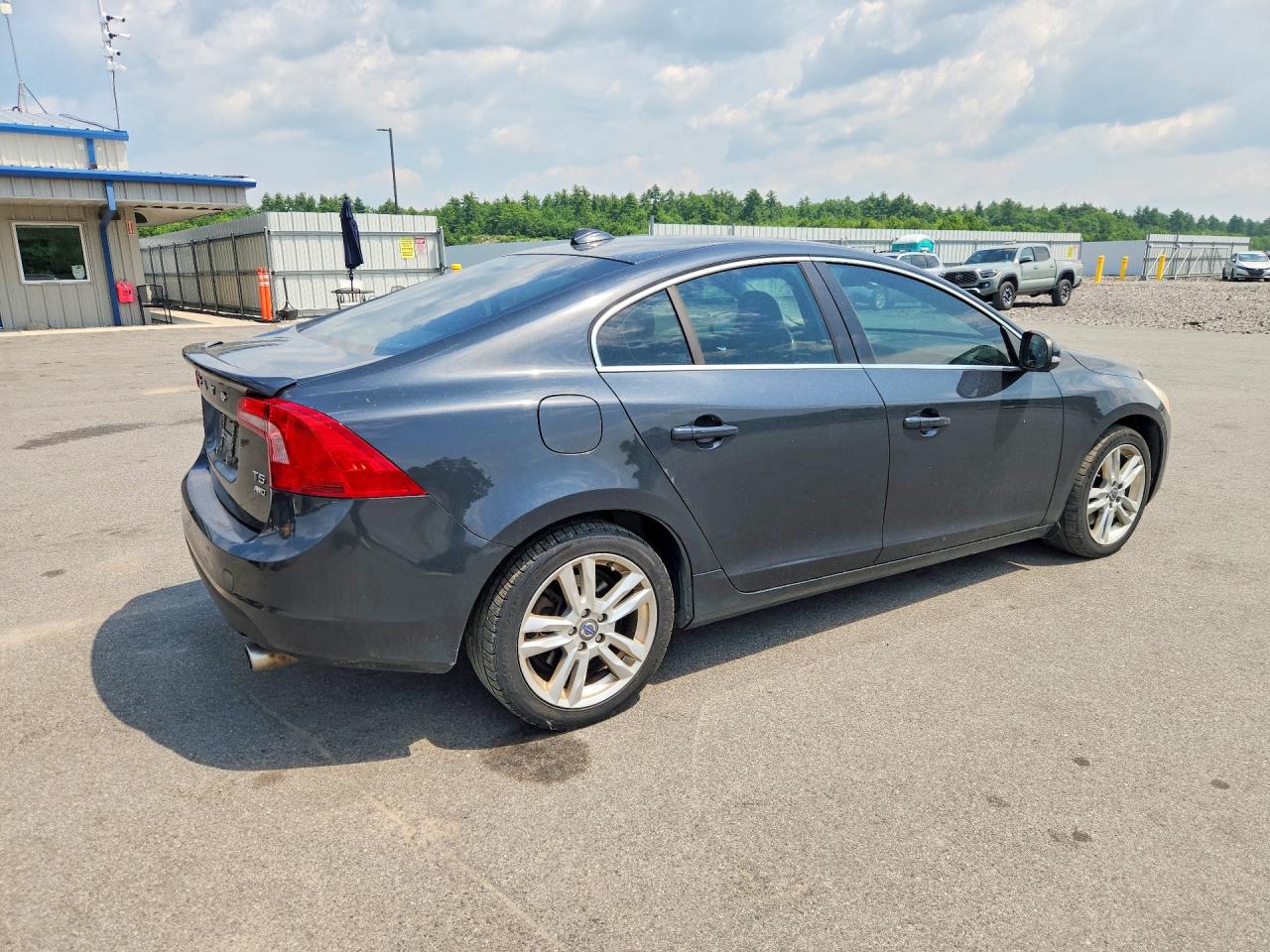 2013 Volvo S60 T5 Черный vin: YV1612FH3D2179882