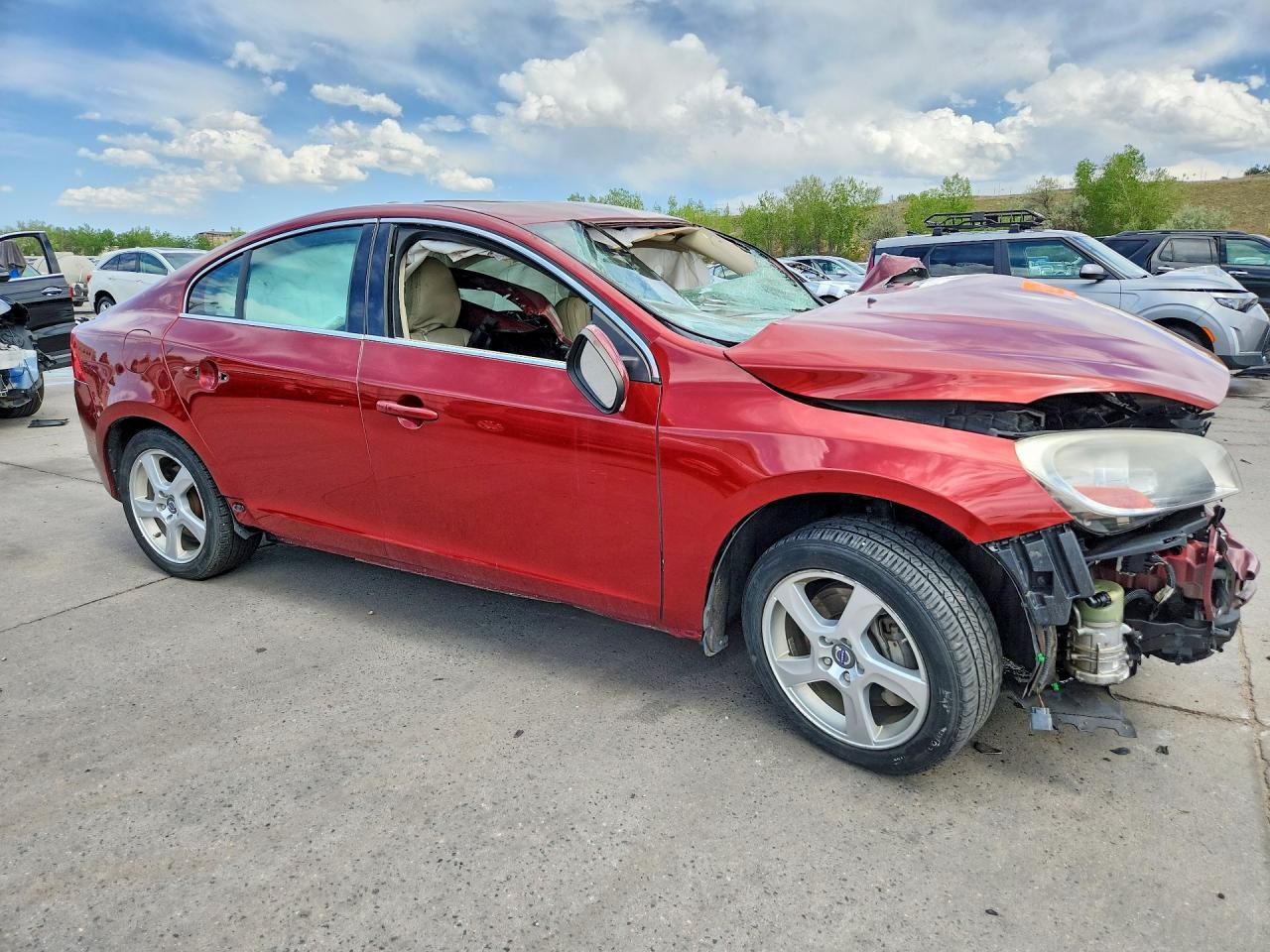 2013 Volvo S60 T5 Red vin: YV1612FH3D2185942