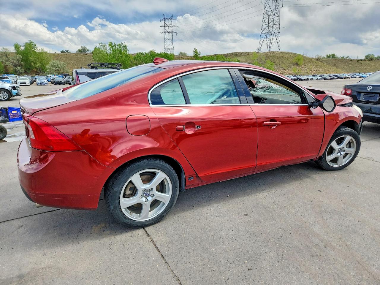 2013 Volvo S60 T5 Red vin: YV1612FH3D2185942