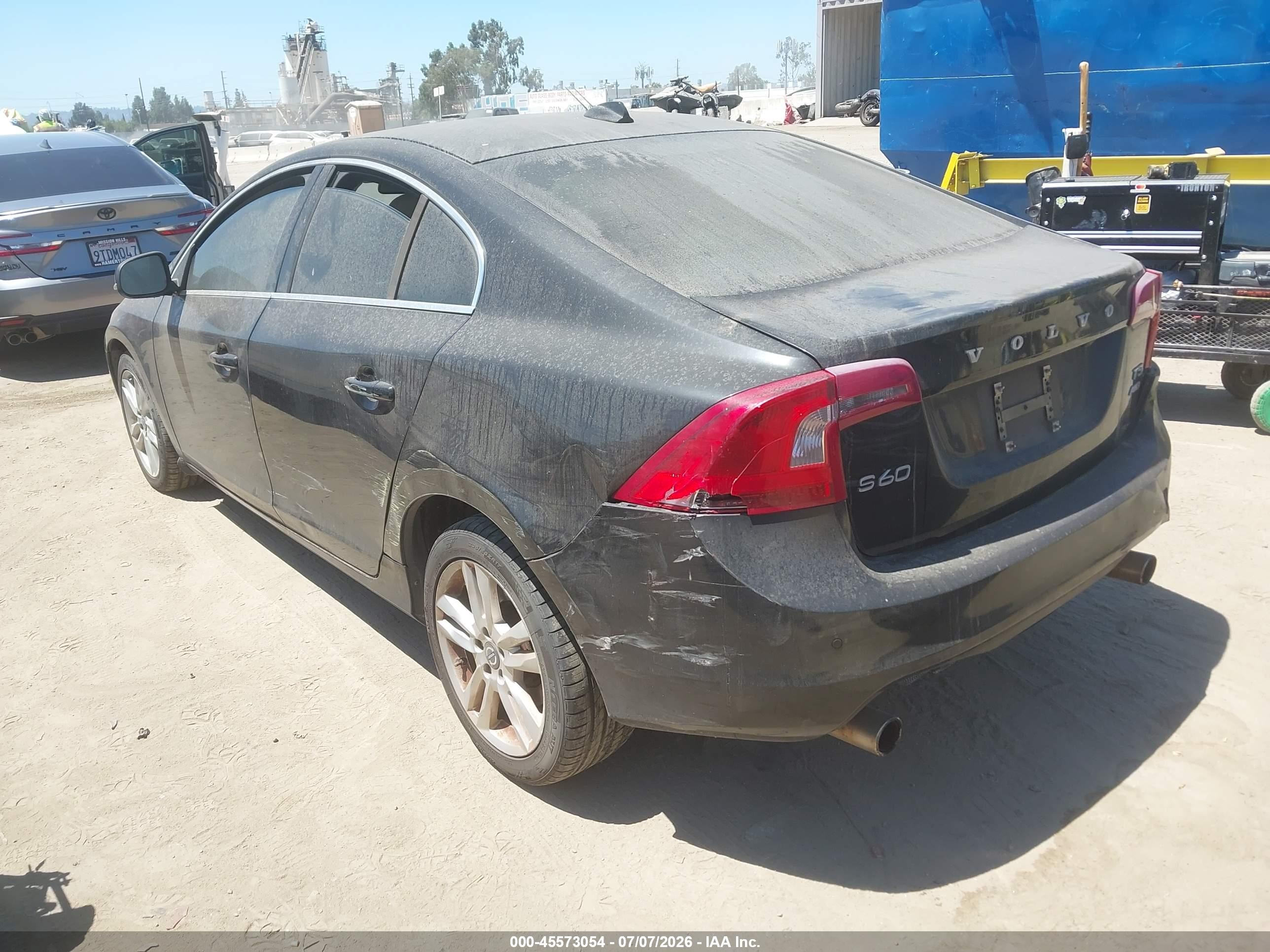 2013 Volvo S60 T5/t5 Platinum/t5 Premier/t5 Premier Plus Black vin: YV1612FH4D2173993