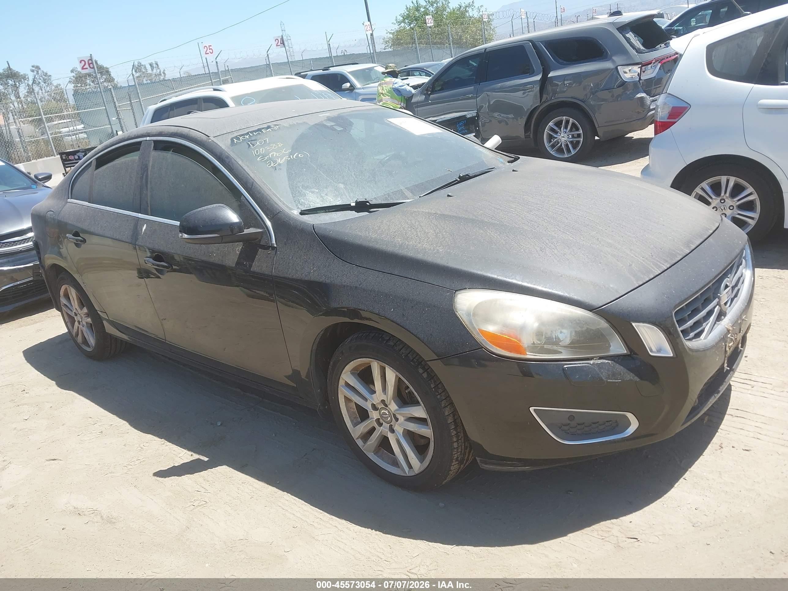 2013 Volvo S60 T5/t5 Platinum/t5 Premier/t5 Premier Plus Black vin: YV1612FH4D2173993