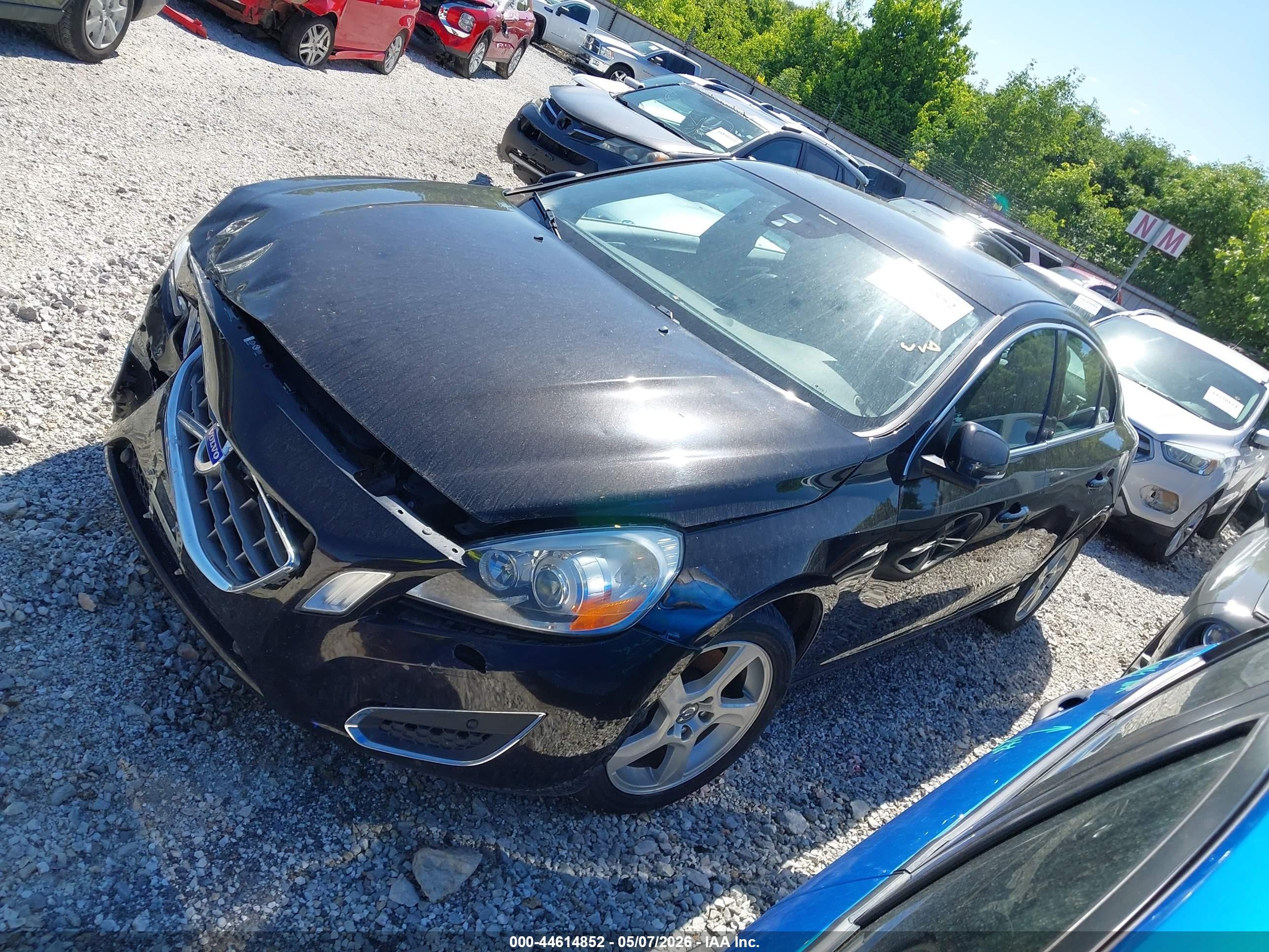2013 Volvo S60 T5/t5 Platinum/t5 Premier/t5 Premier Plus Black vin: YV1612FH4D2175159