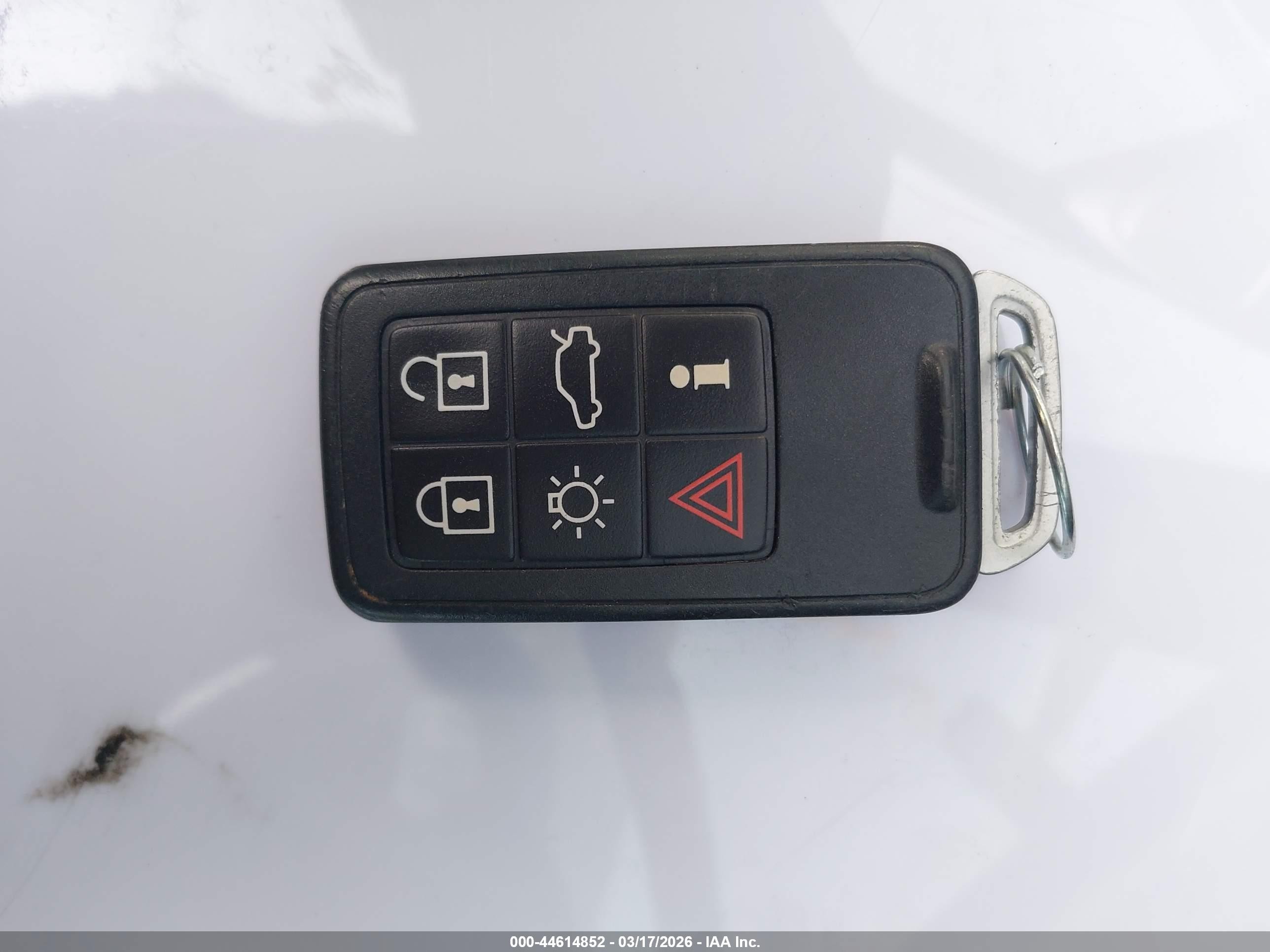 2013 Volvo S60 T5/t5 Platinum/t5 Premier/t5 Premier Plus Black vin: YV1612FH4D2175159