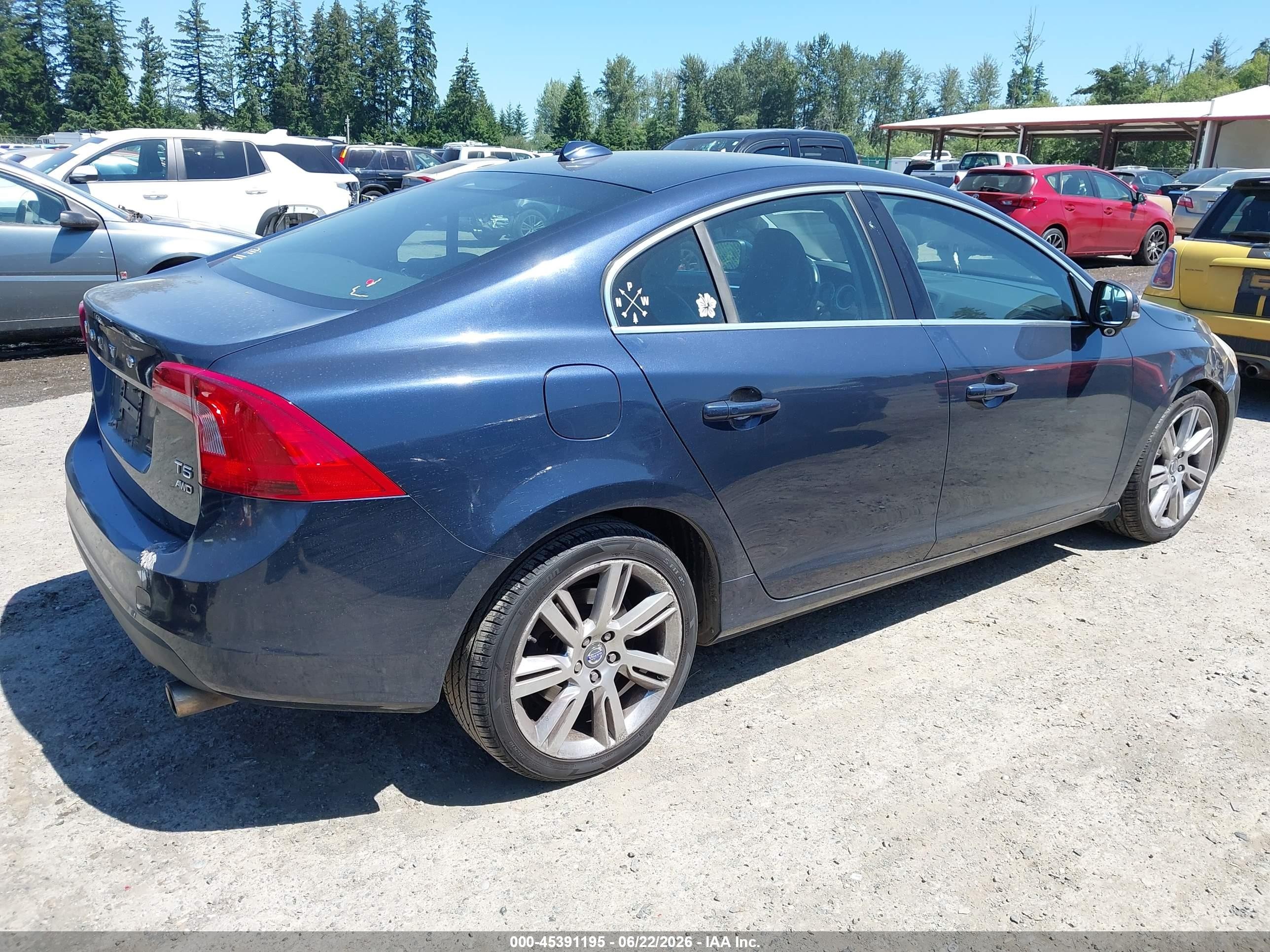 2013 Volvo S60 T5/t5 Platinum/t5 Premier/t5 Premier Plus Gray vin: YV1612FH4D2185125