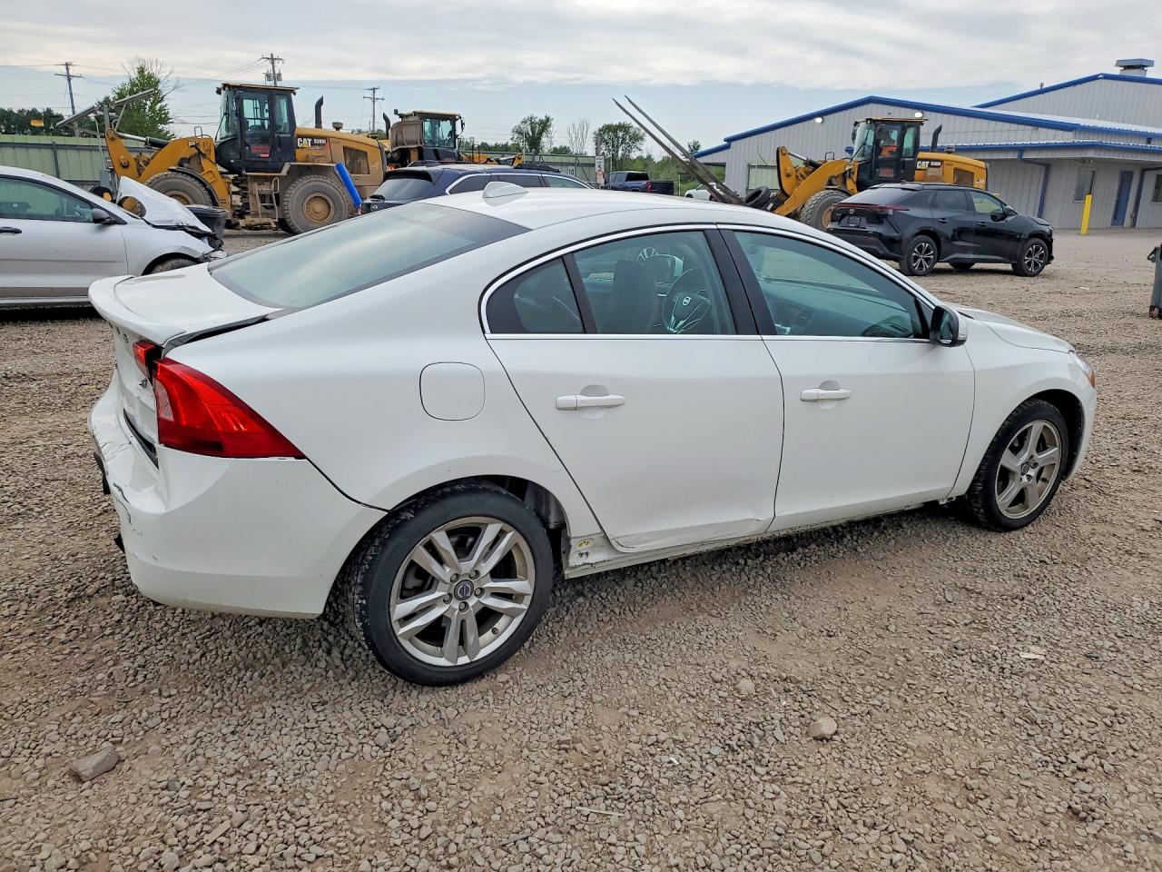 2013 Volvo S60 T5 White vin: YV1612FH5D2170214