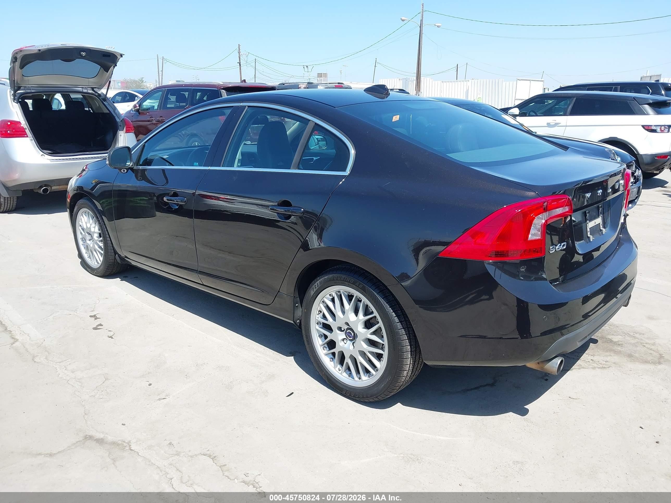 2013 Volvo S60 T5/t5 Platinum/t5 Premier/t5 Premier Plus Черный vin: YV1612FH5D2170536