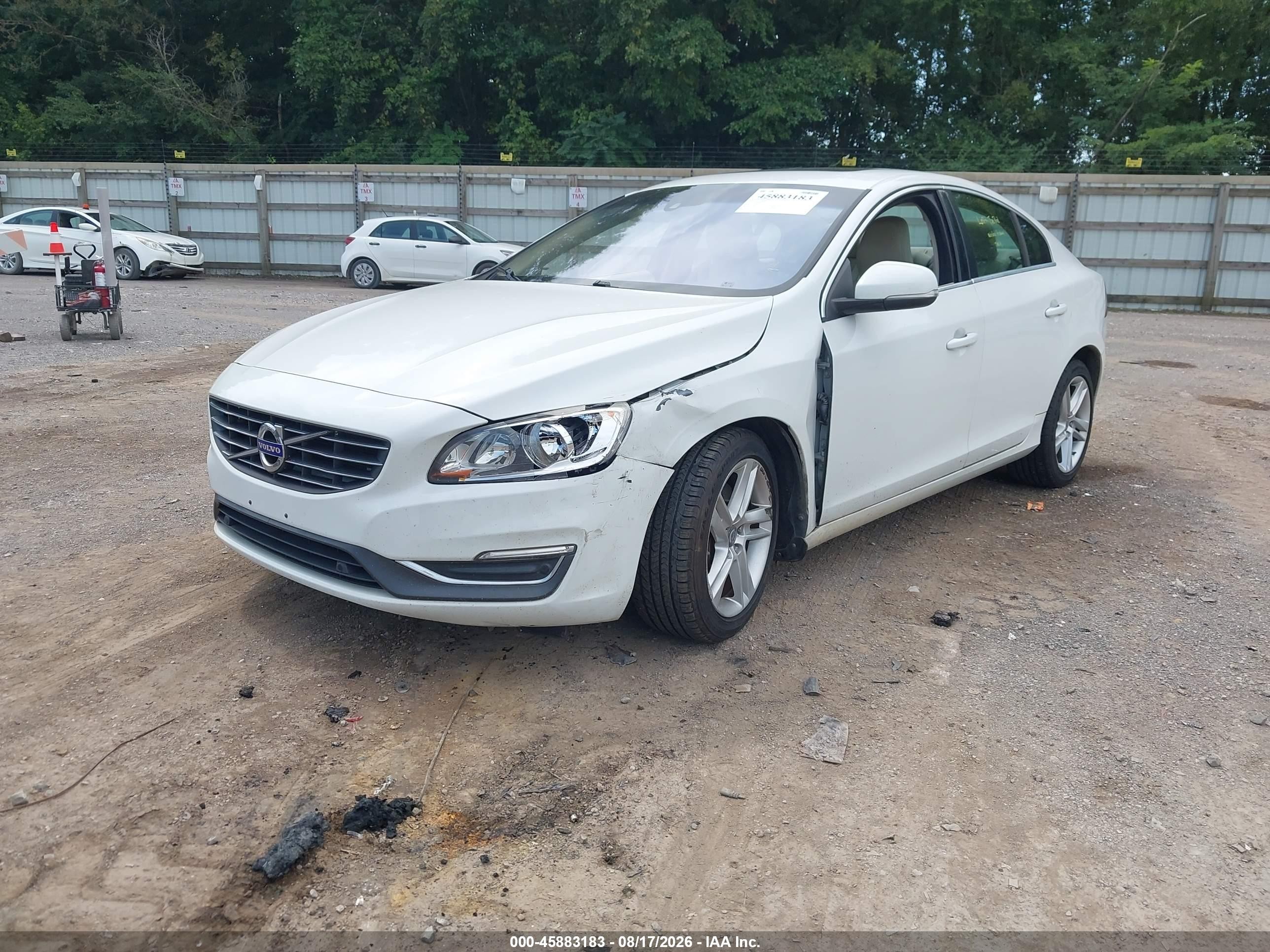 2014 Volvo S60 T5 White vin: YV1612FH5E2282612