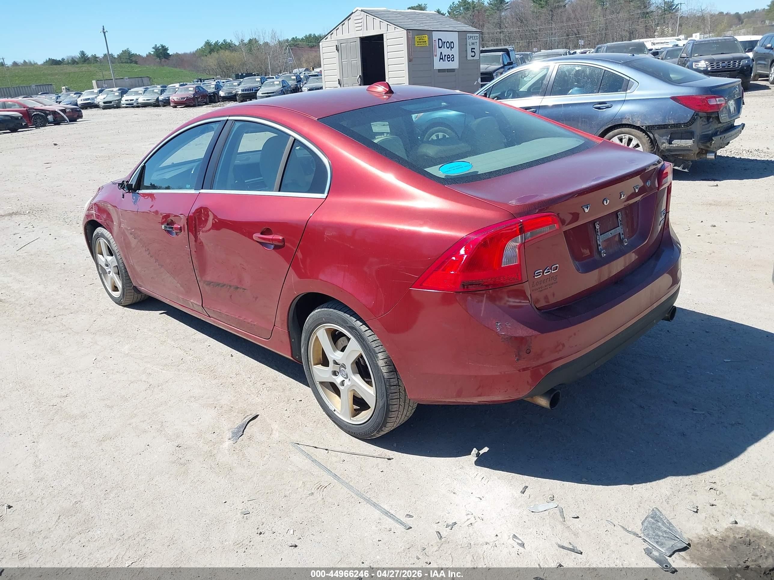 2013 Volvo S60 T5 Platinum Красный vin: YV1612FH6D2187118