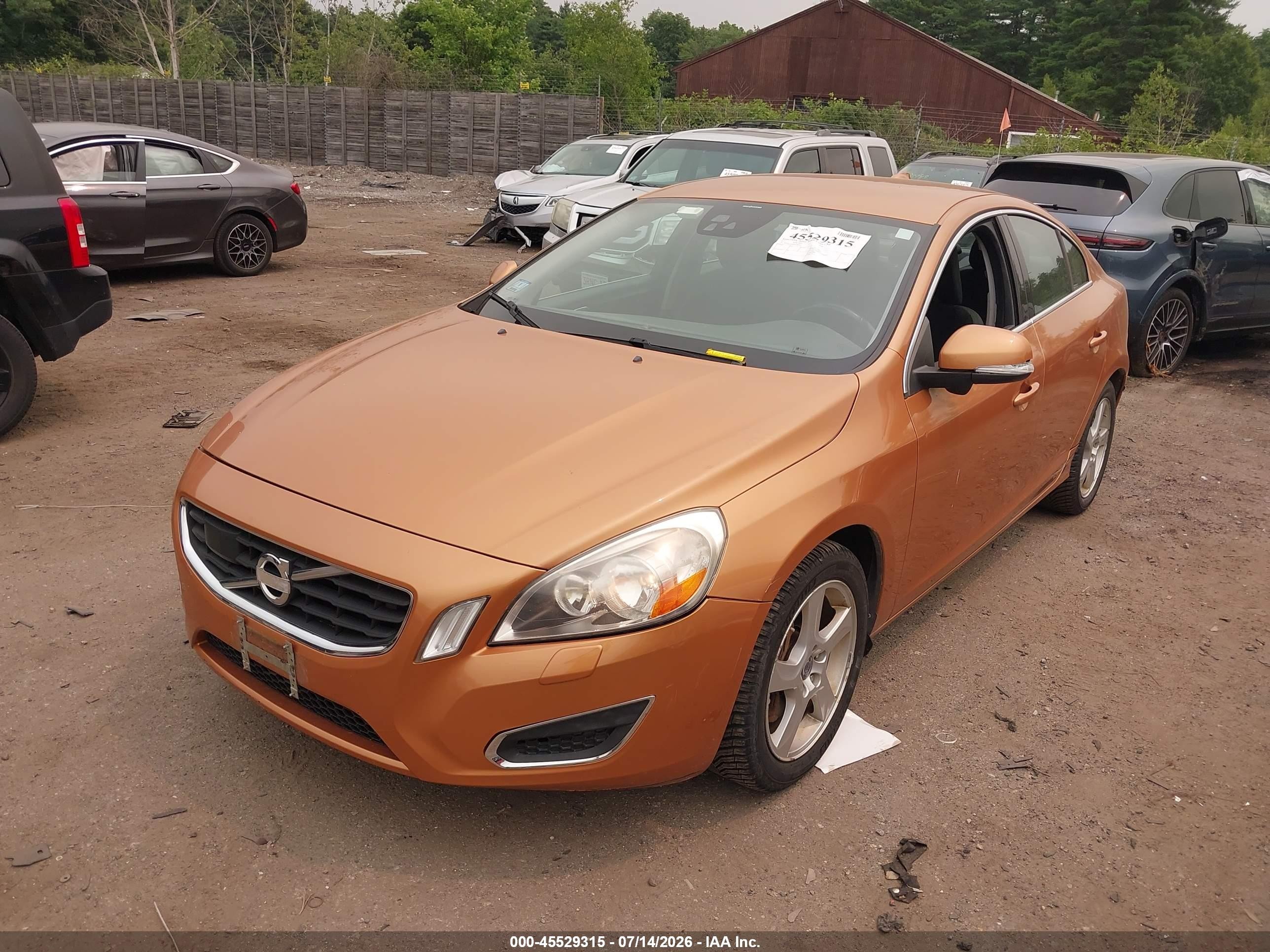 2013 Volvo S60 T5/t5 Platinum/t5 Premier/t5 Premier Plus Orange vin: YV1612FH6D2192593
