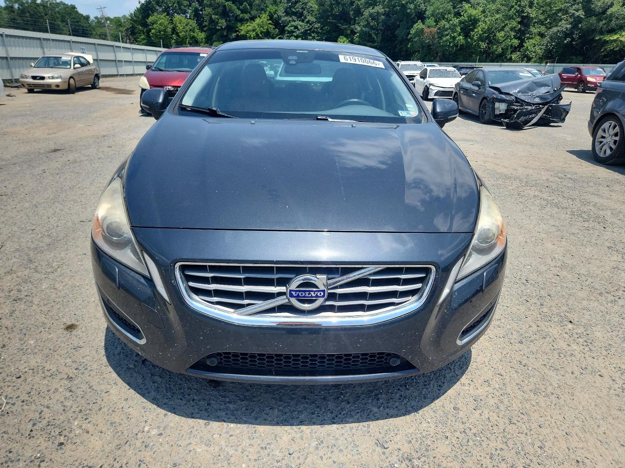 2013 Volvo S60 T5 Черный vin: YV1612FH7D2189105