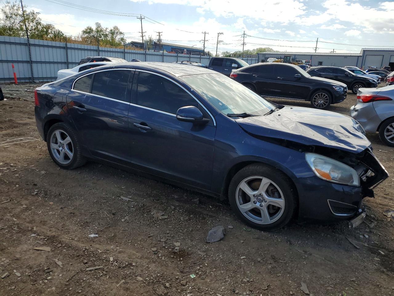 2013 Volvo S60 T5 Blue vin: YV1612FH7D2200636