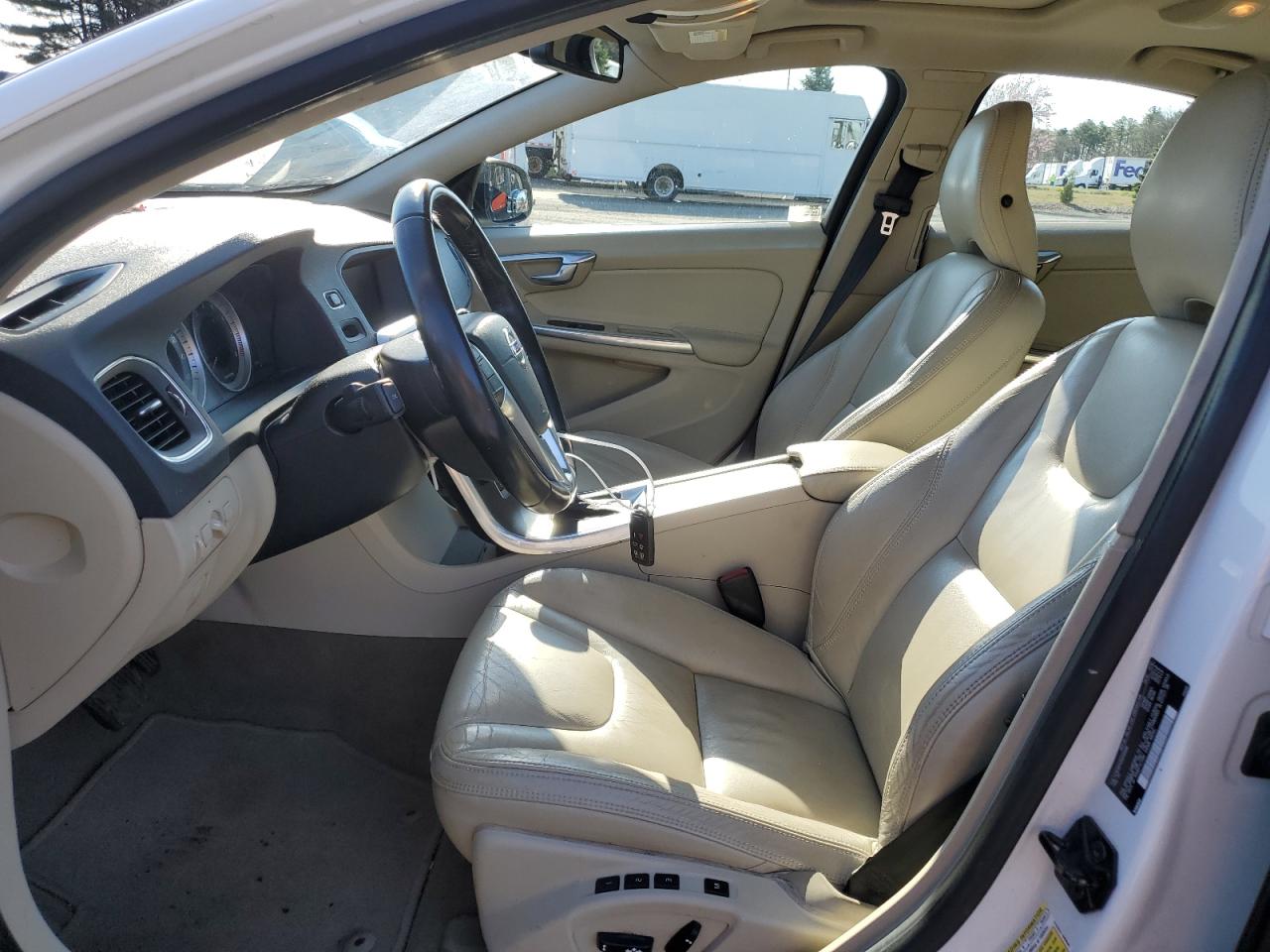 2013 Volvo S60 T5 White vin: YV1612FH7D2205996