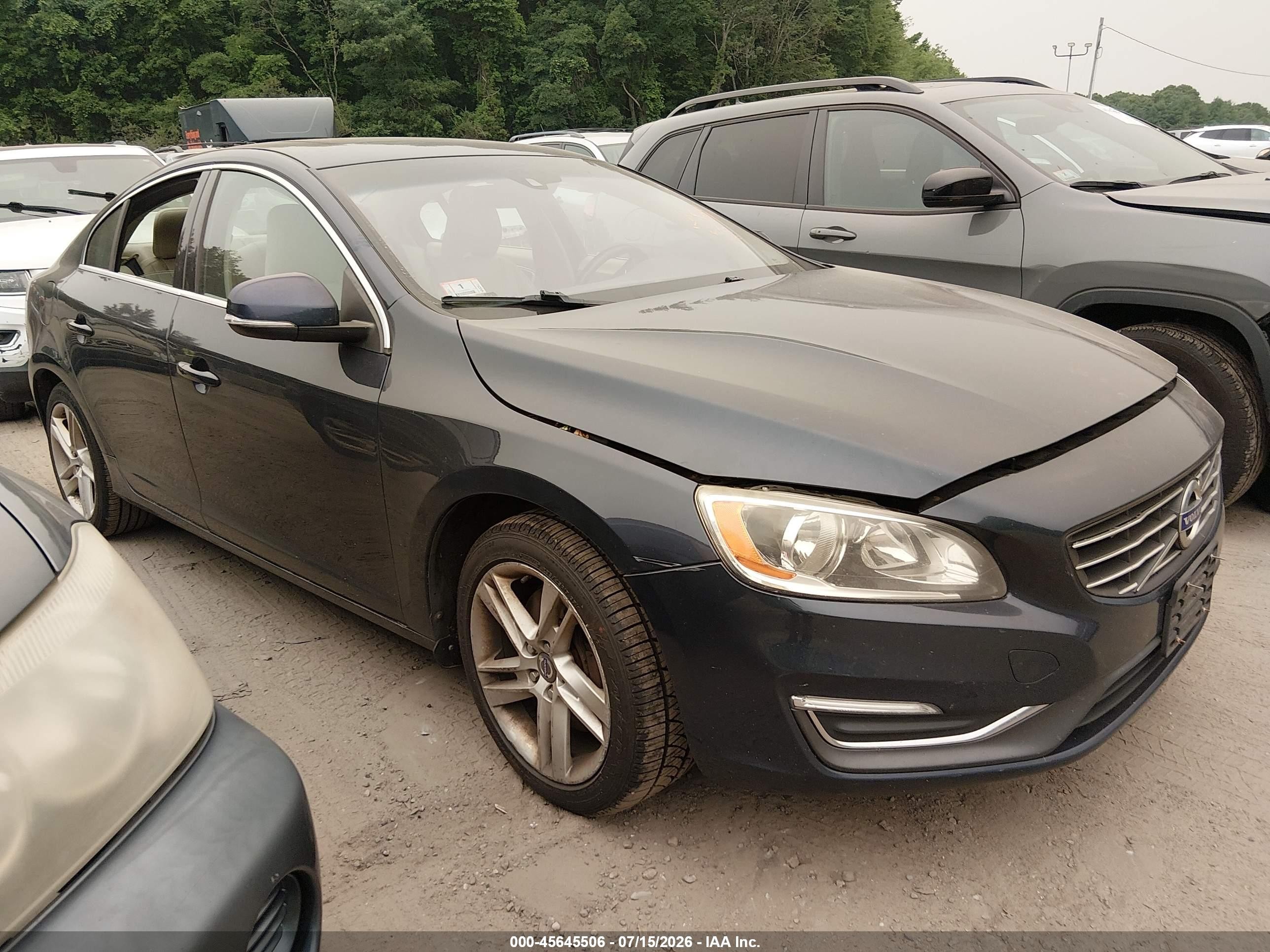 YV1612FH8E2295399