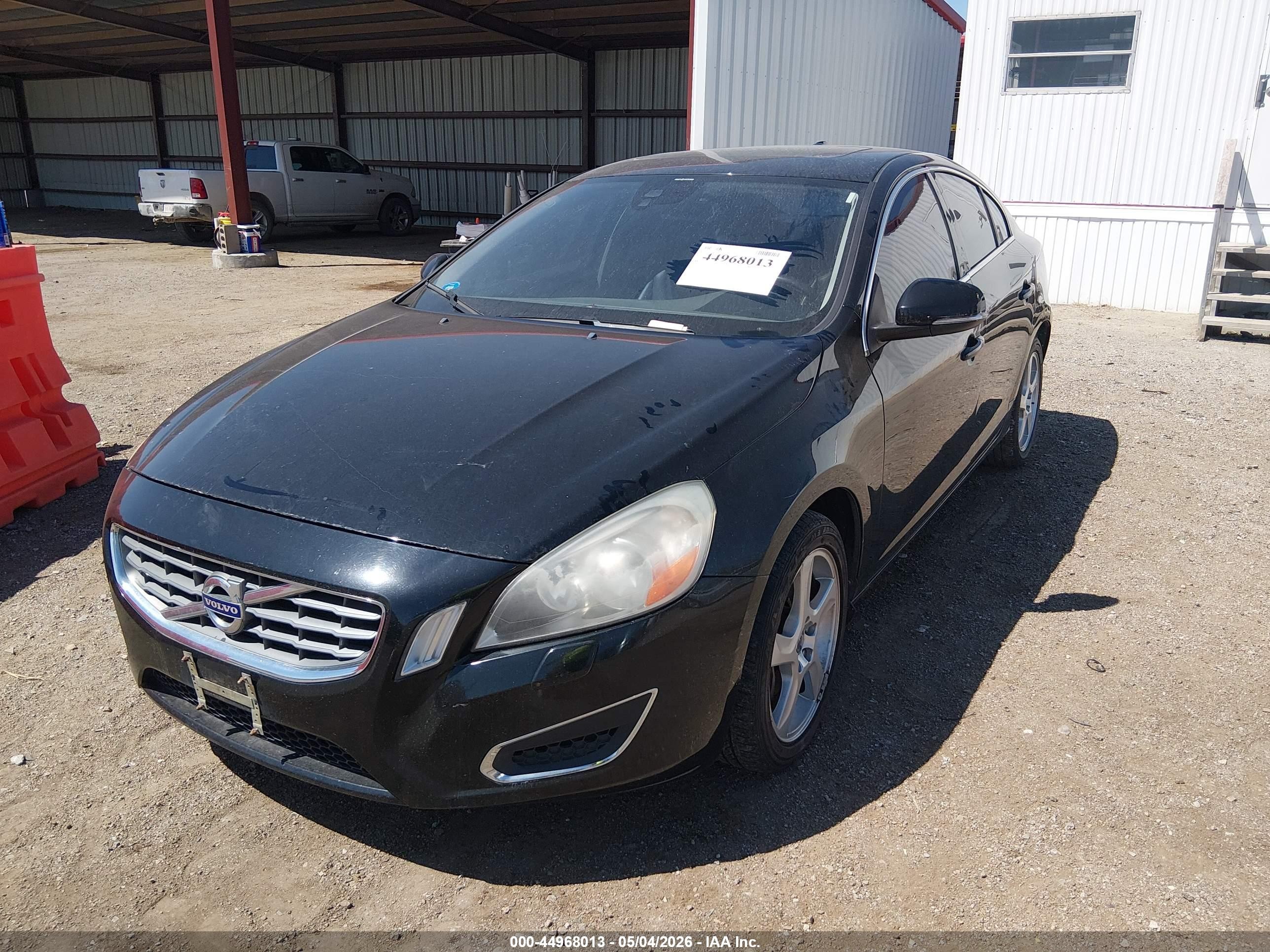 2013 Volvo S60 T5/t5 Platinum/t5 Premier/t5 Premier Plus Black vin: YV1612FHXD2176347